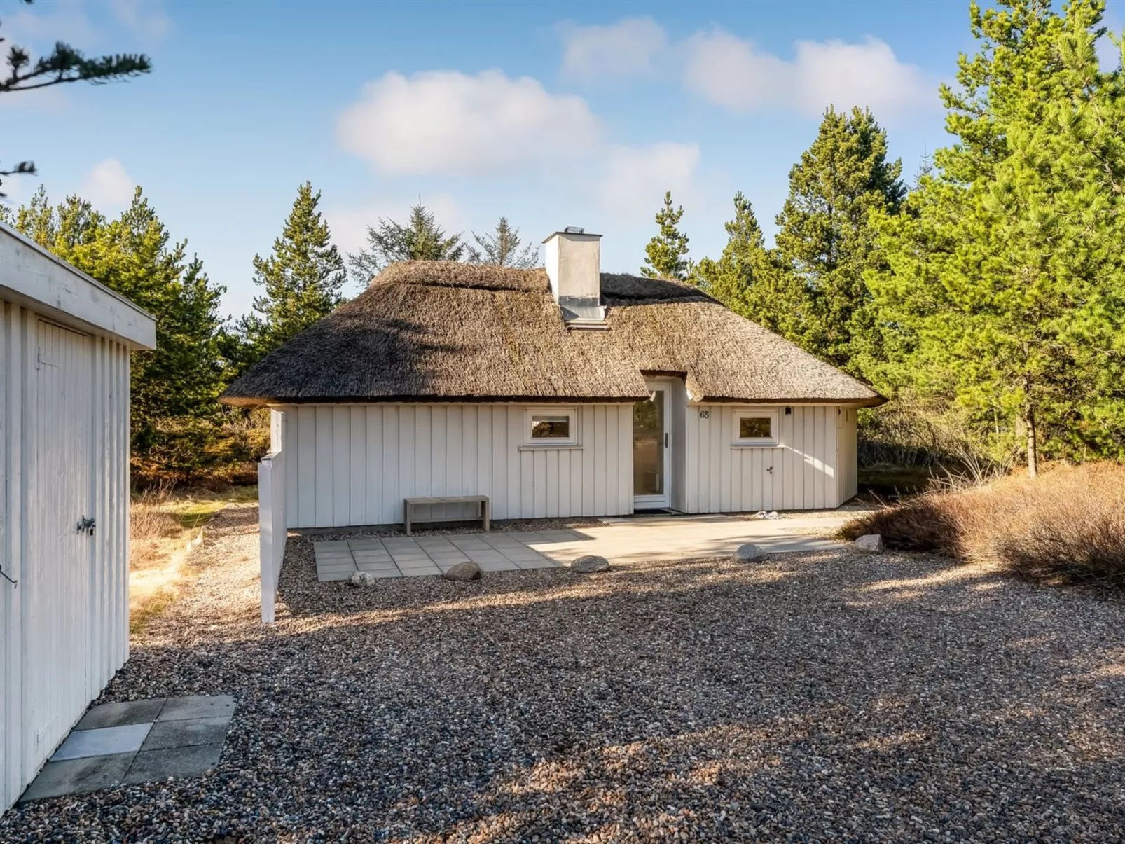 "Udder" - 1.3km from the sea