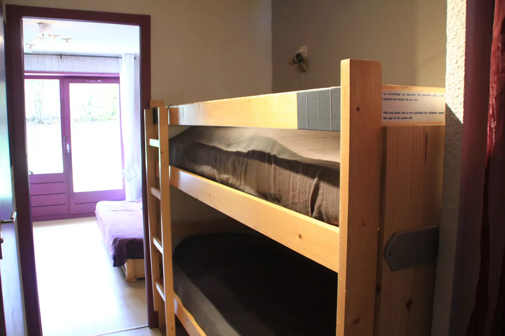 Campanules CP6 TELECABINE & NATURE 4 Pers