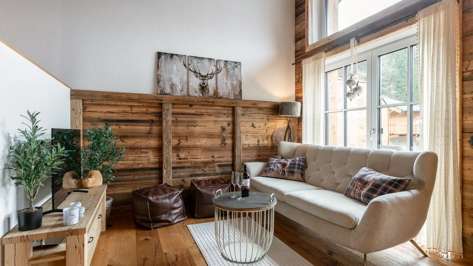 Tauernlodge Eben A3 - Woonkamer