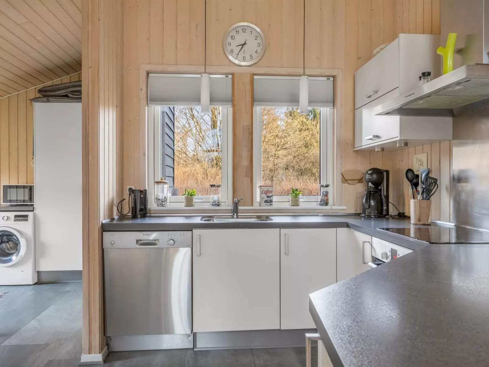 "Næwe" - 30km from the sea - Binnen