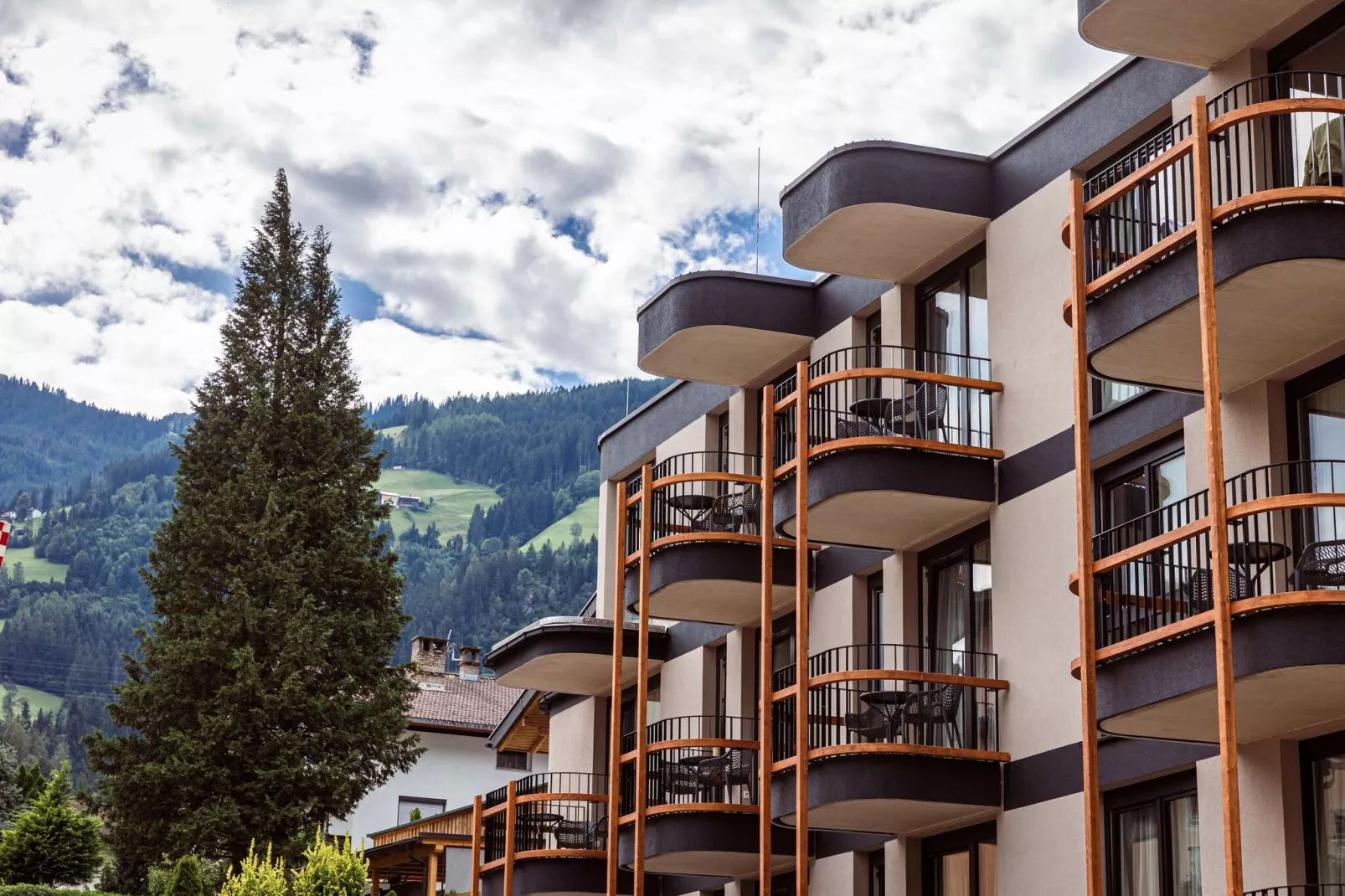 Zillertal Suites 1-Buitenkant zomer