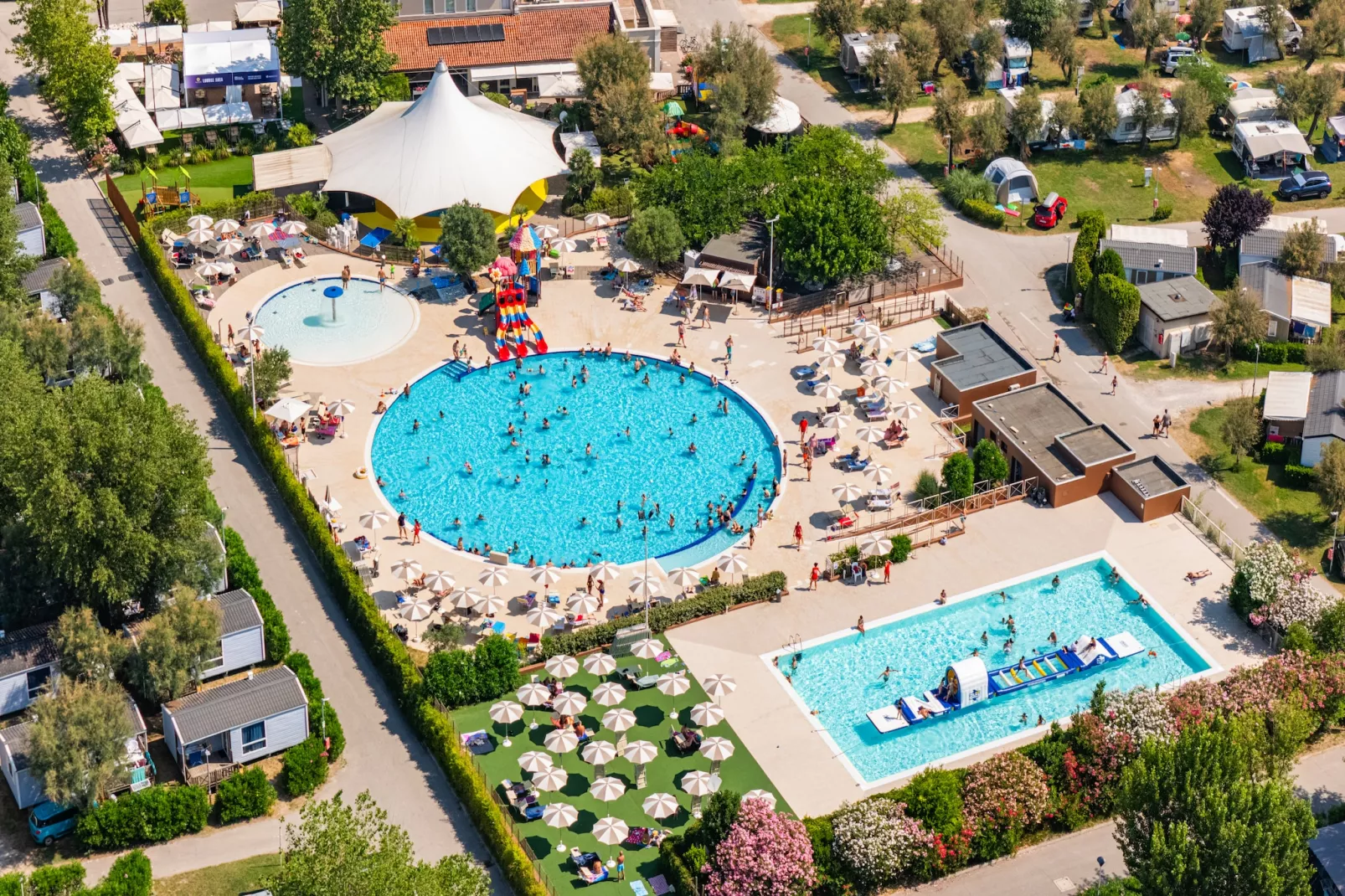 VIGNA SUL MAR FAMILY COLLECTION - LODGE DELUXE - Zwembad