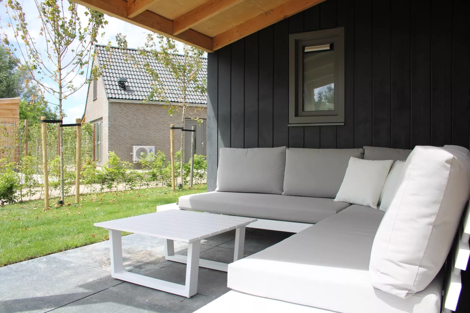 Vakantiehuis Ultiem Genieten - 80 - Terrasbalkon