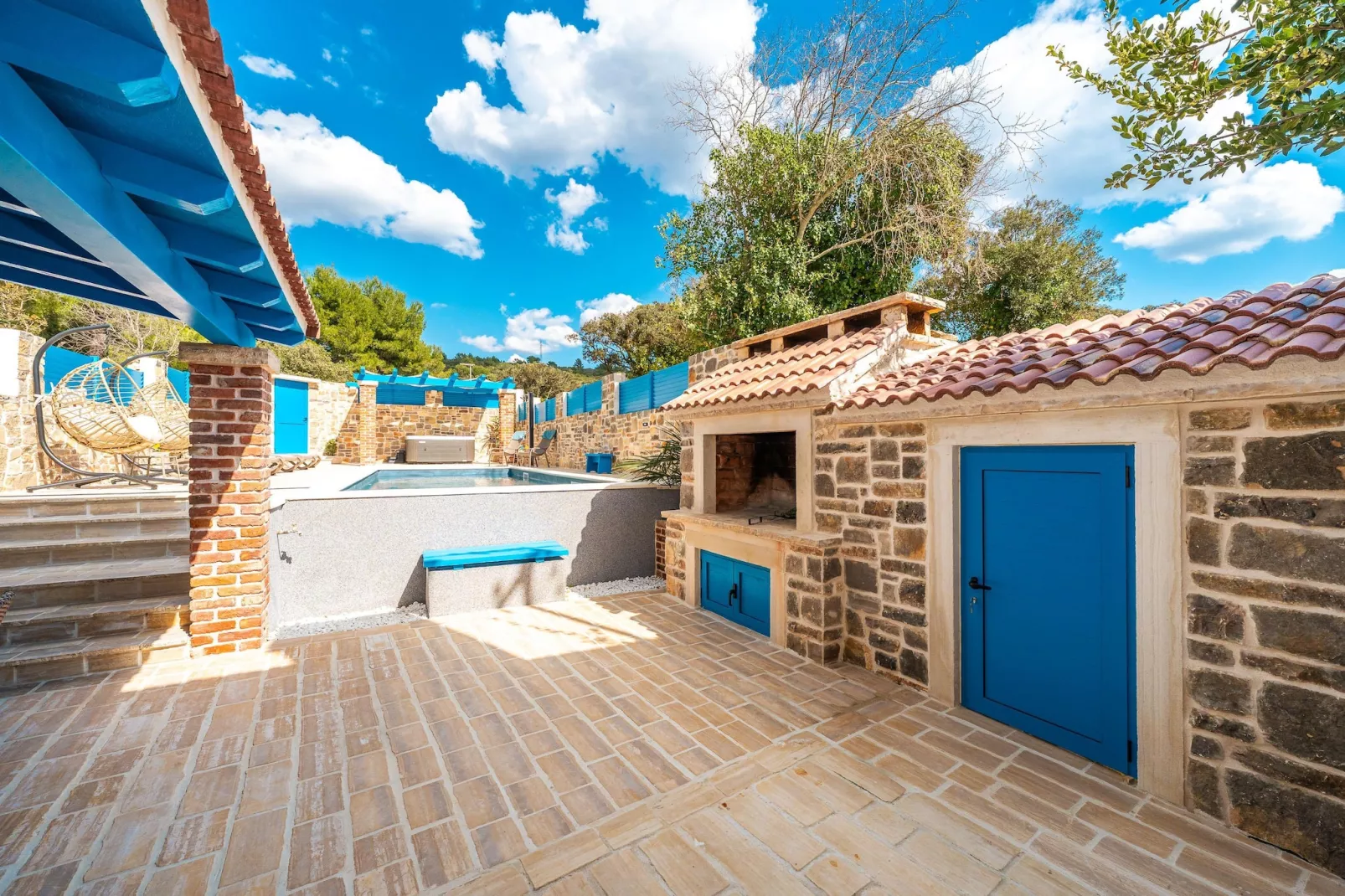 Dalmatian house Sukosan - Buitenkant zomer