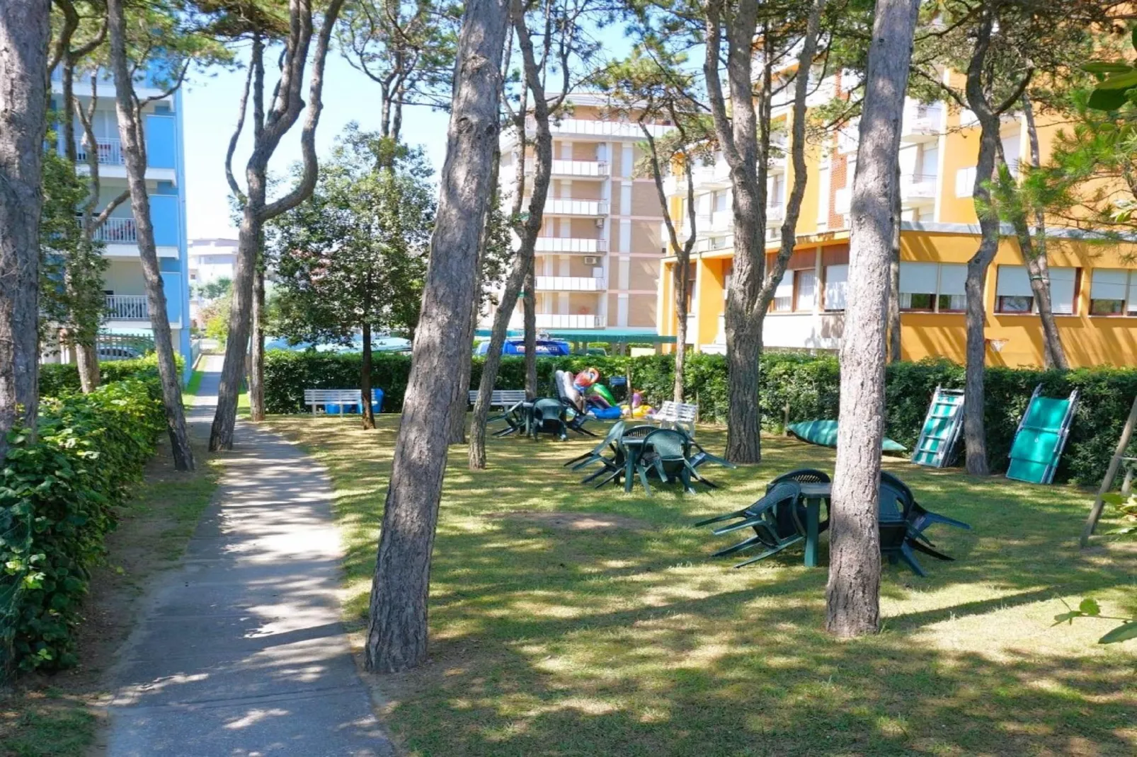 Riviera 24 - Tuinen zomer
