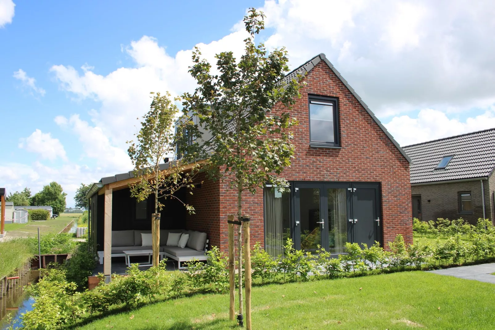 Slapen tussen de duinen - 53 - Buitenkant zomer