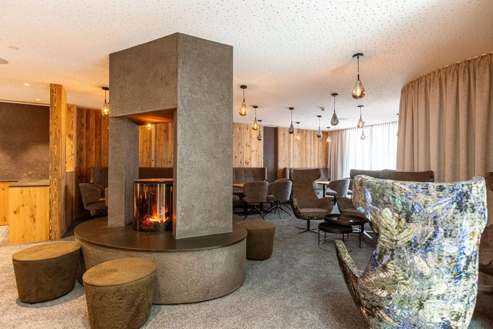 Zillertal Suites 2-Hal-ontvangst