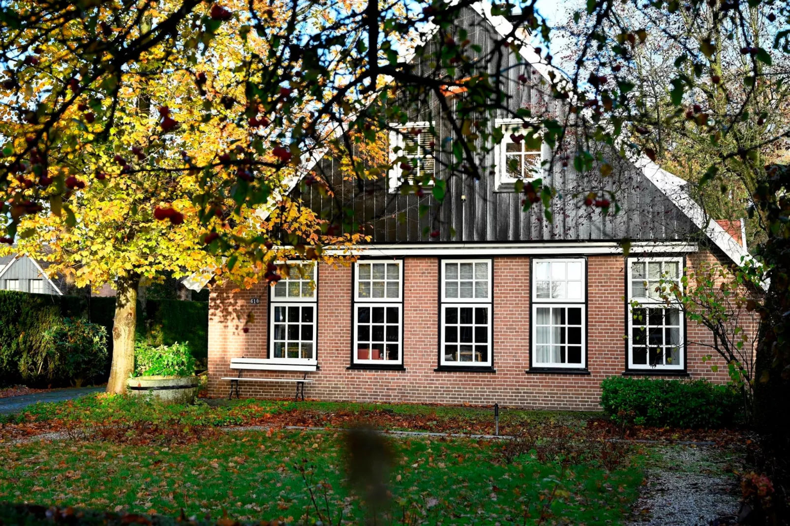 De Binnenhof - Buitenkant zomer