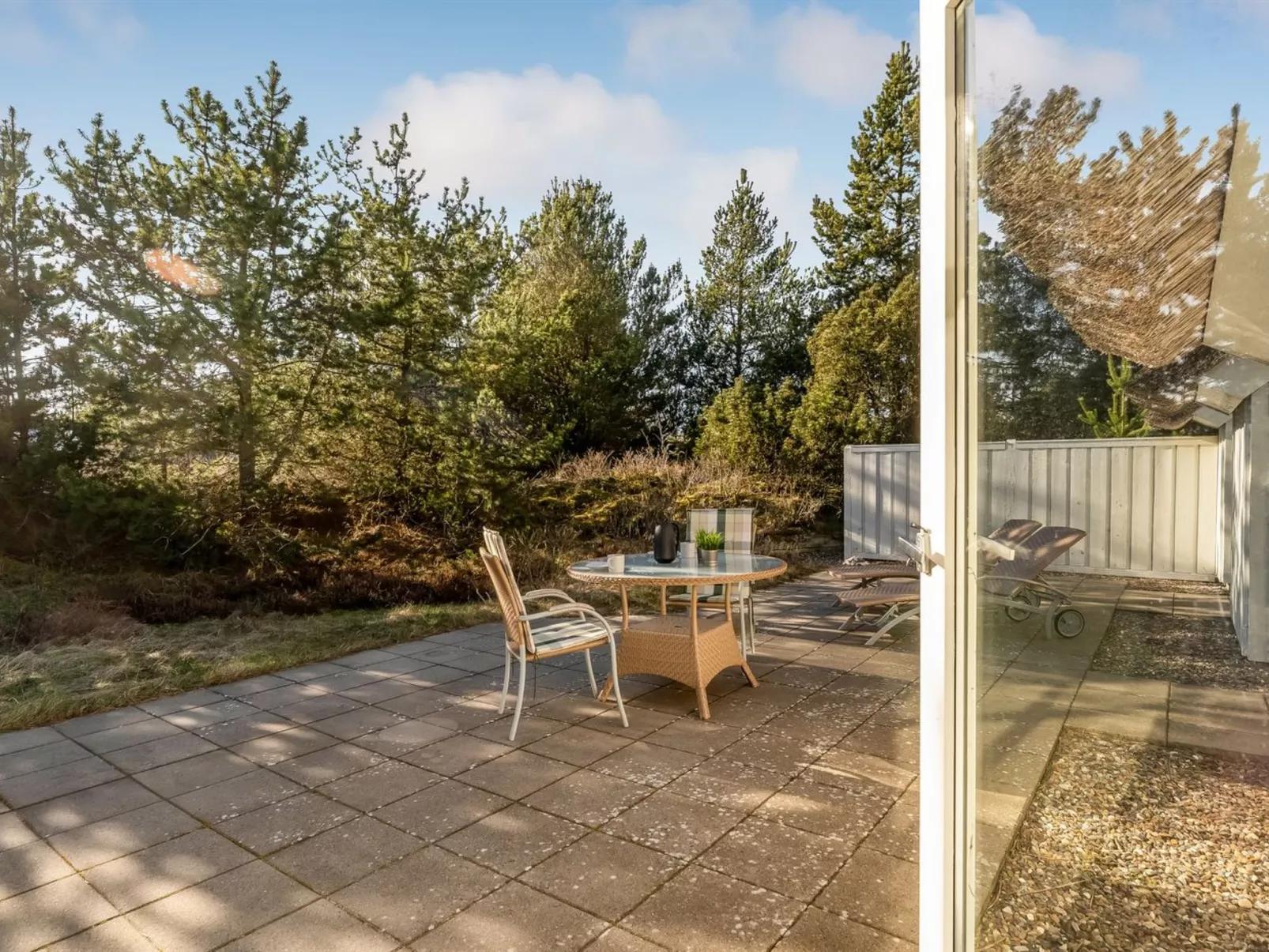 "Udder" - 1.3km from the sea - Buiten