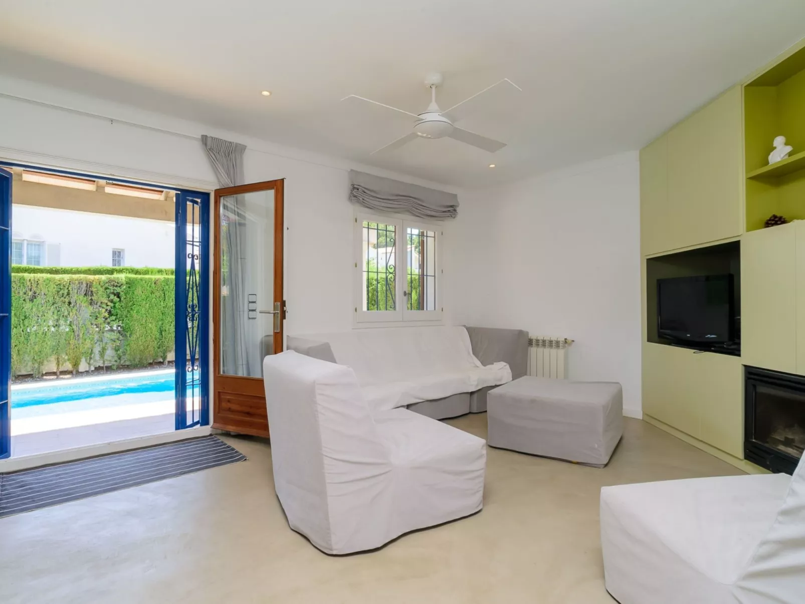 1270836 Briu - Image-tags.info