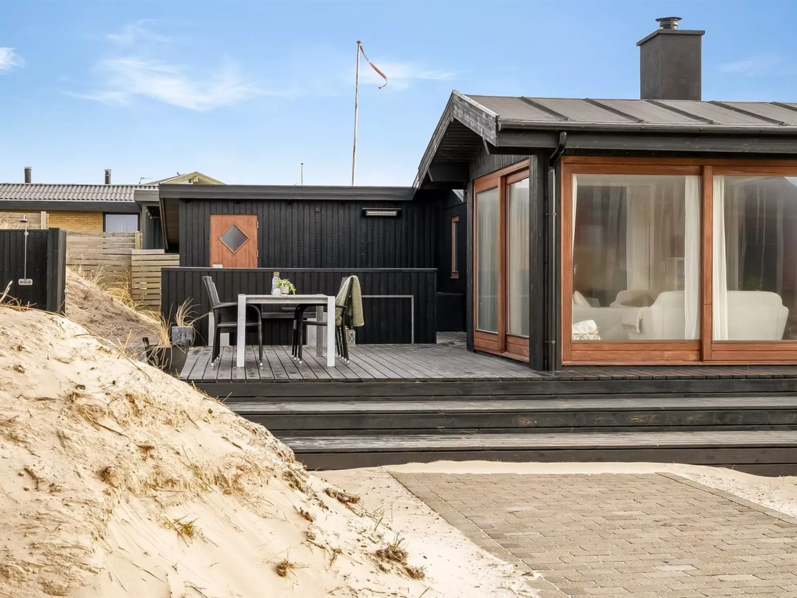 "Kiina" - 100m from the sea - Buiten