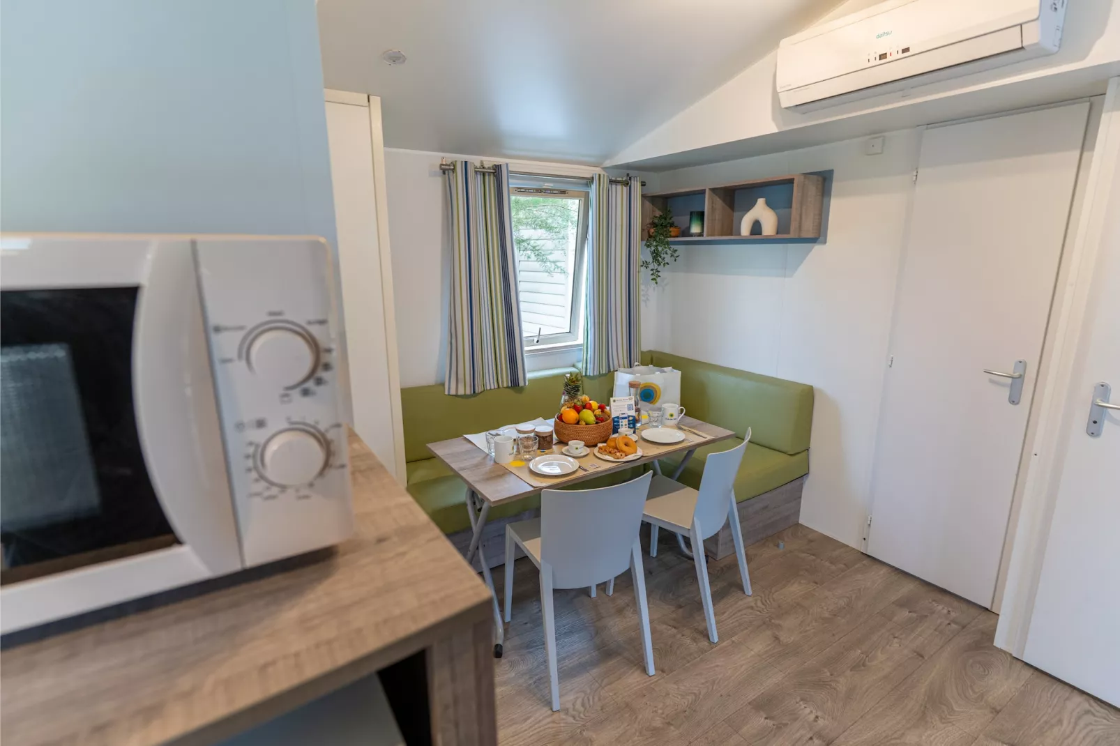 VIGNA SUL MAR FAMILY COLLECTION - LODGE DELUXE - Woonkamer