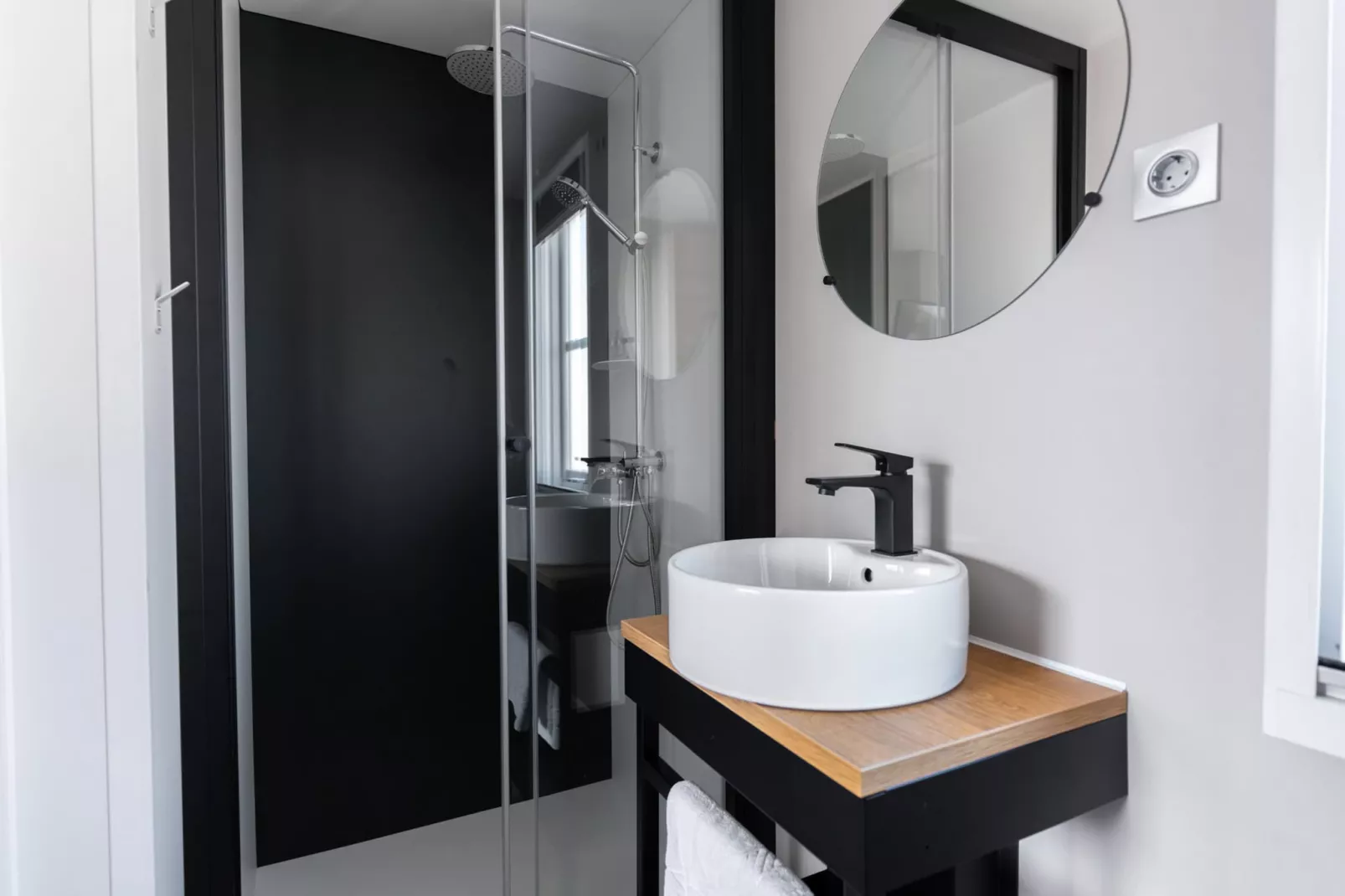 Due Laghi Levico Family Collection - LODGE ELITE - Badkamer