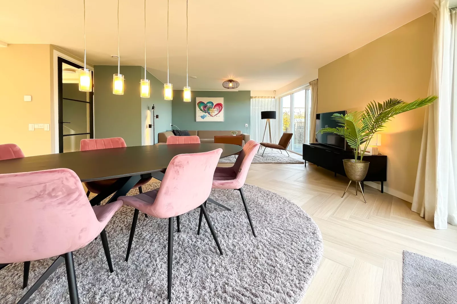 Holiday home Torenvalk - Eetkamer