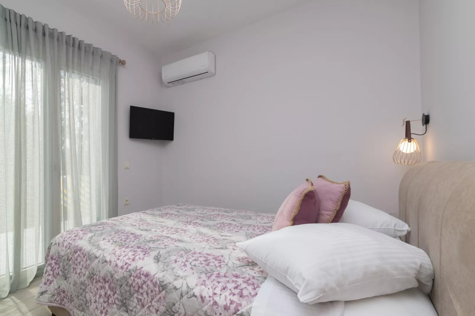 Andriana’s apartment  A fully equipped 2-BR apt in the countryside - Slaapkamer