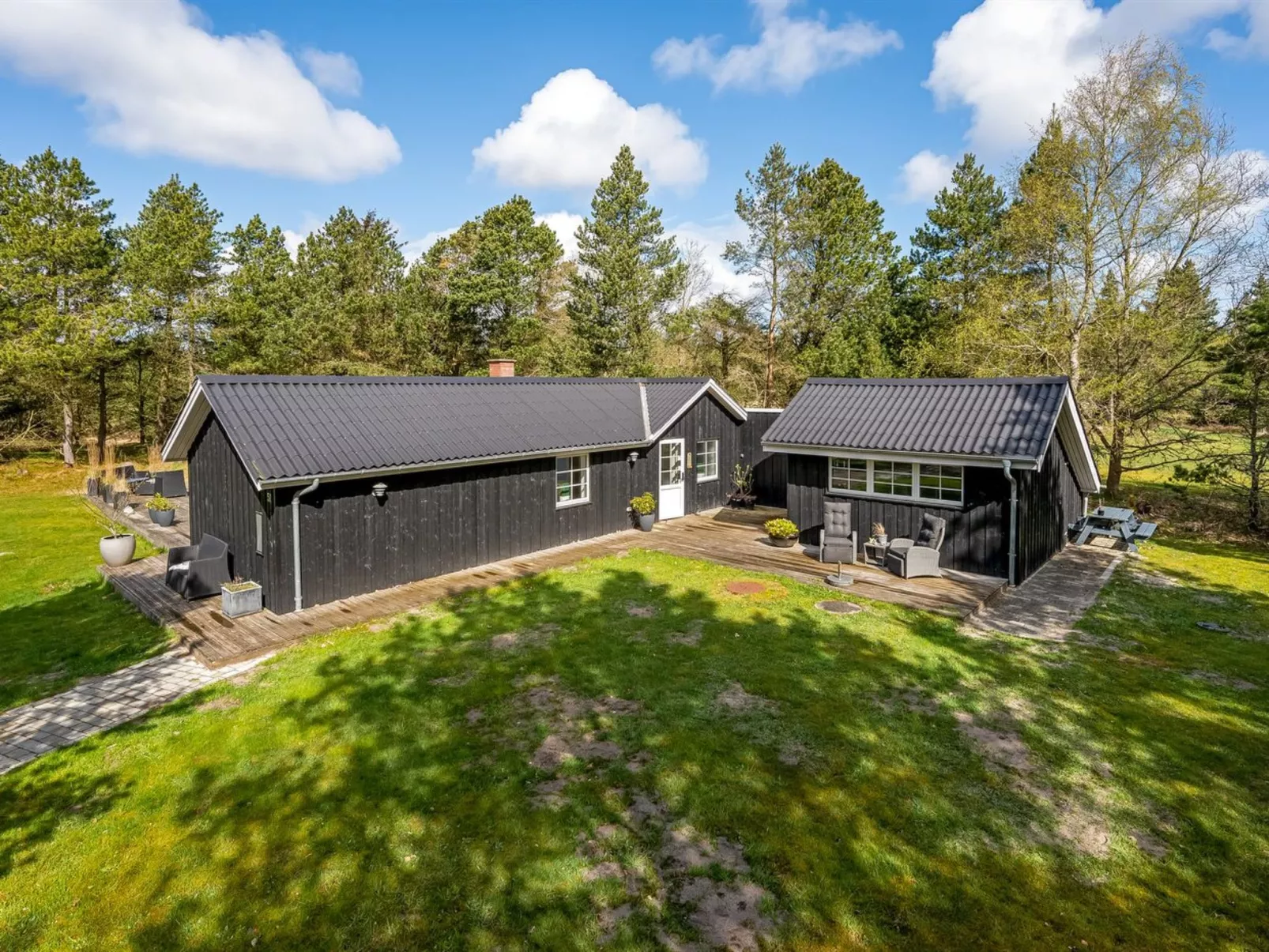 "Ufred" - 1.3km to the fjord - Buiten