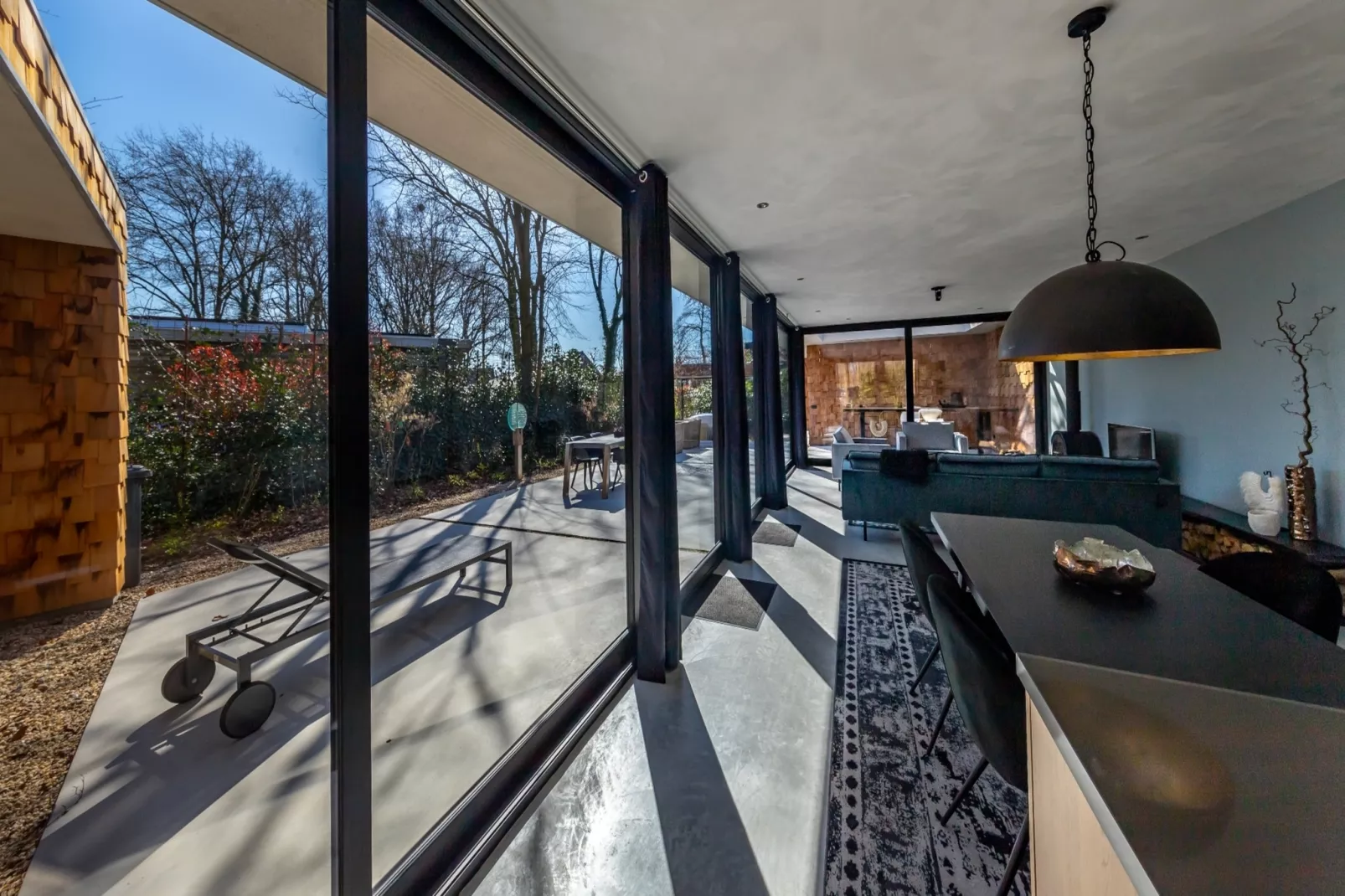 Houten Boshuis - Eetkamer