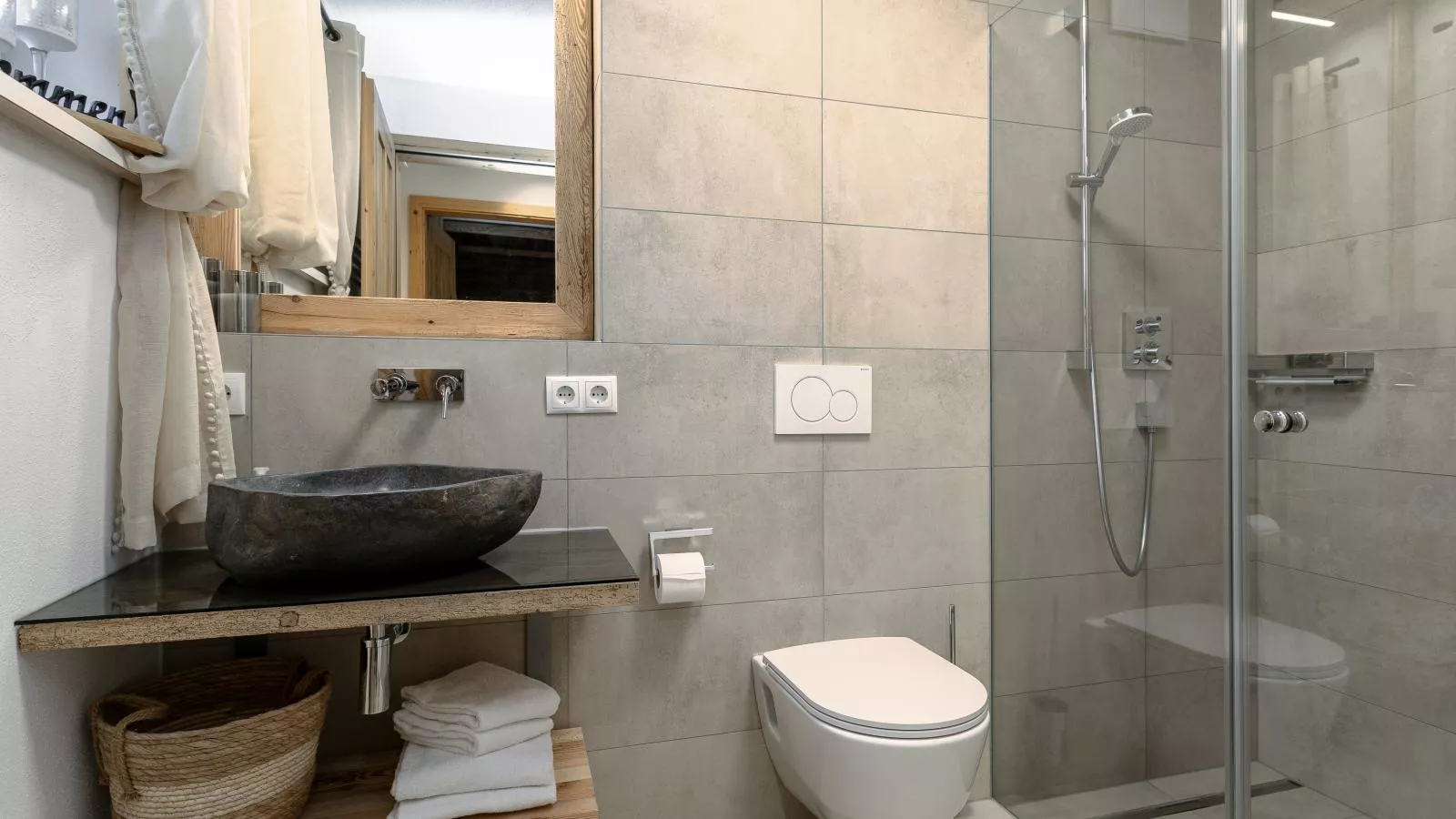 Tauernlodge Eben A3 - Badkamer