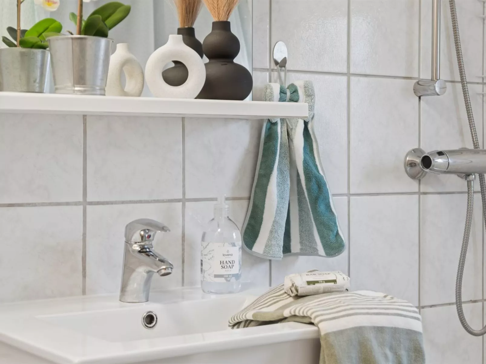 "Ansberga" - 3.2km to the fjord - Binnen