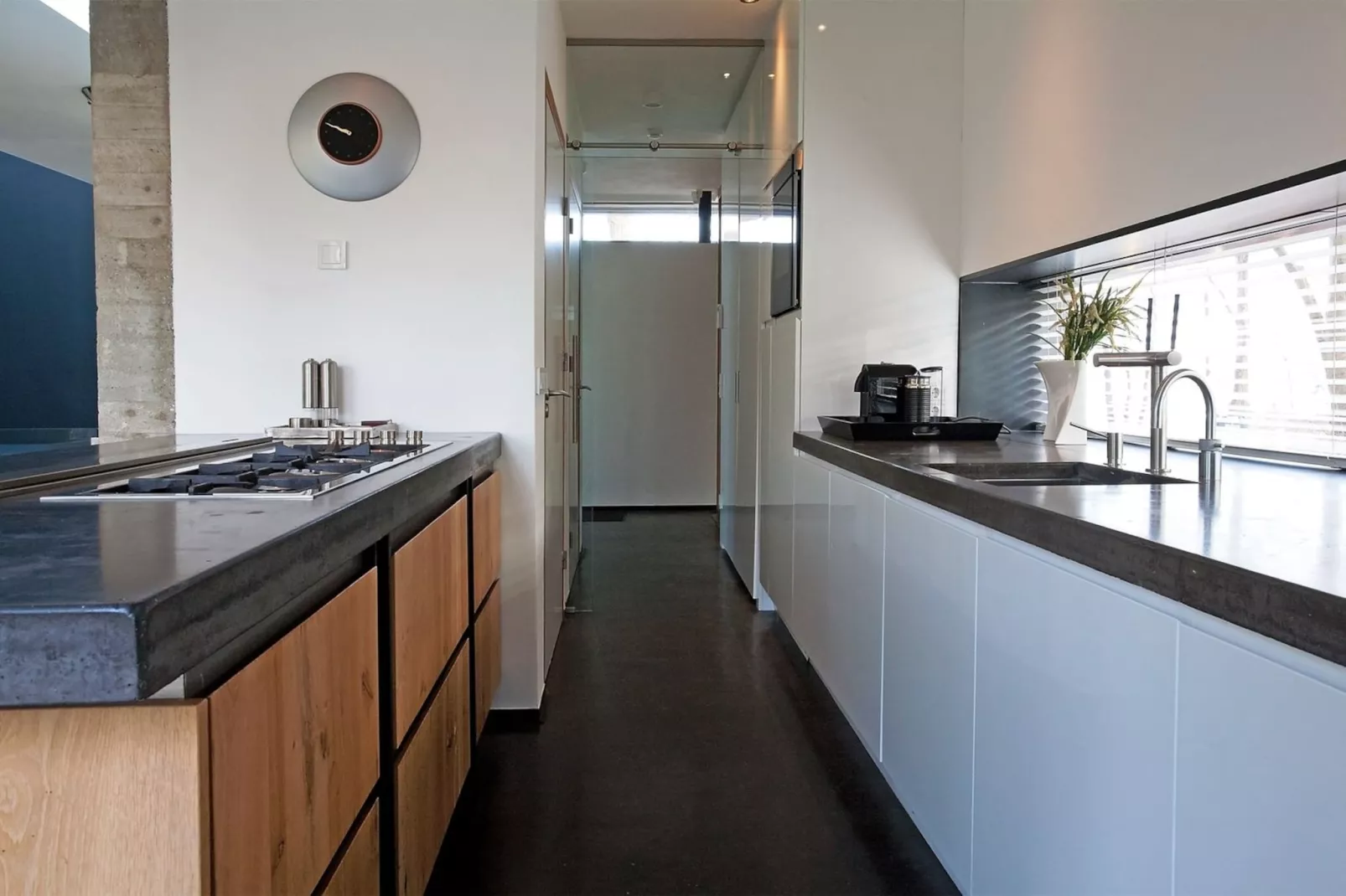 Betonnen Boshuis - Keuken