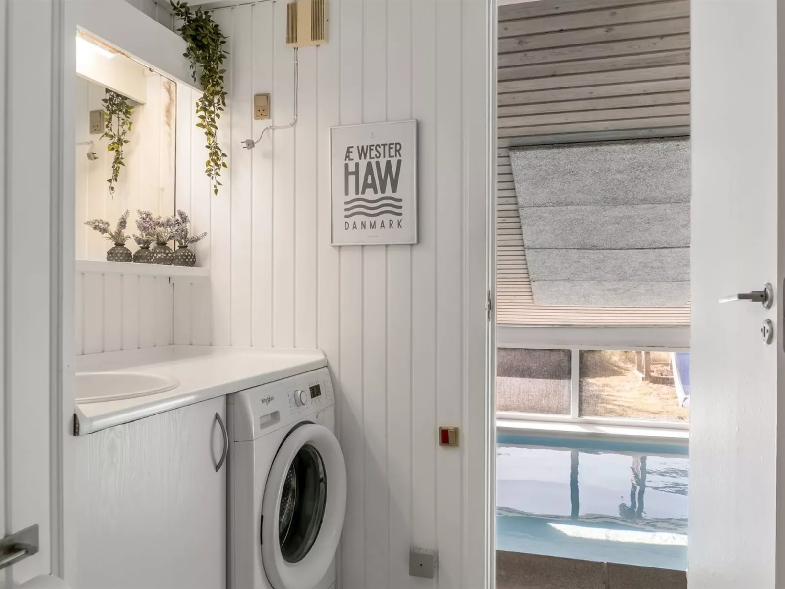 "Greta" - 2.5km from the sea - Binnen