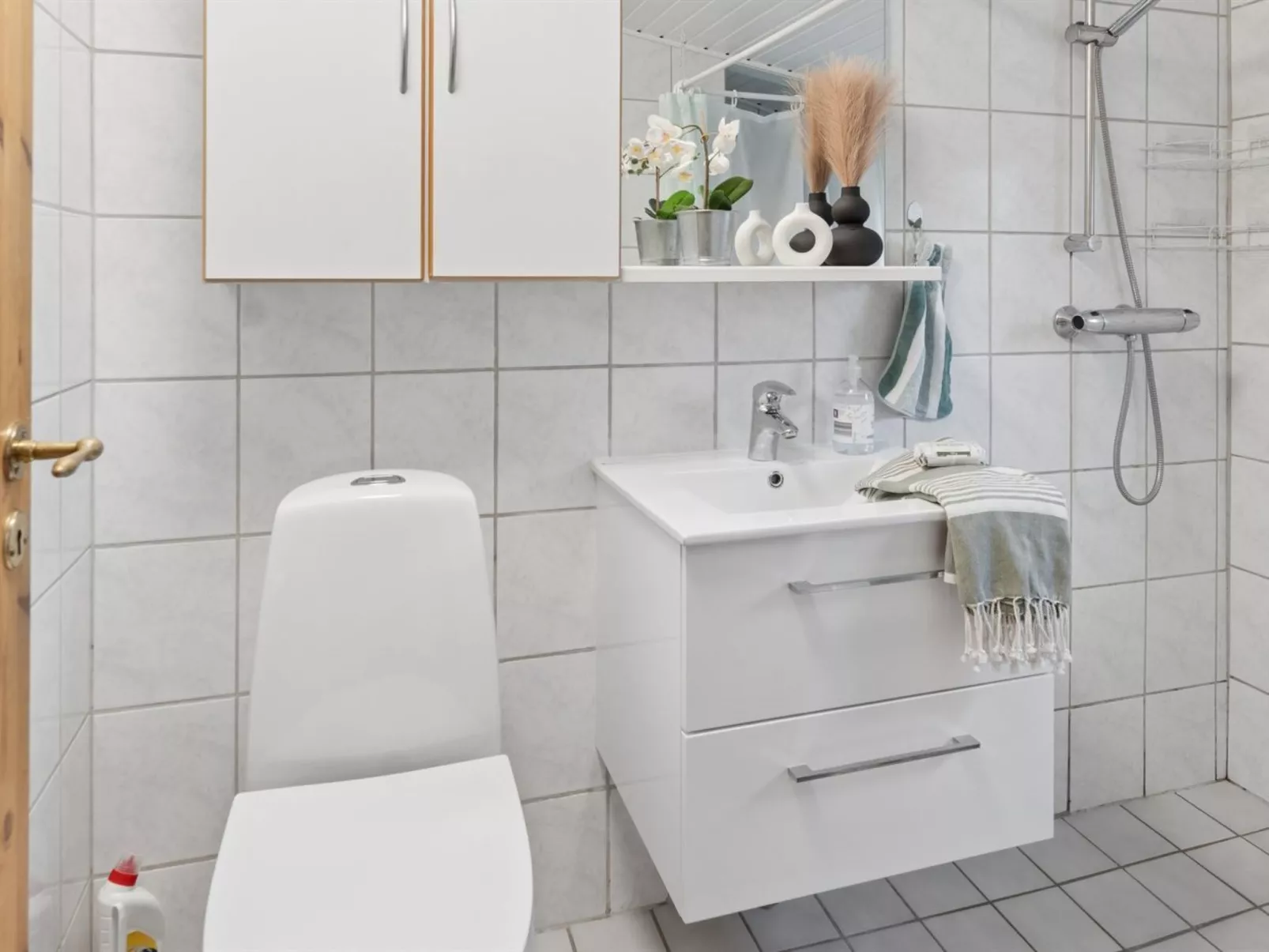 "Ansberga" - 3.2km to the fjord - Binnen