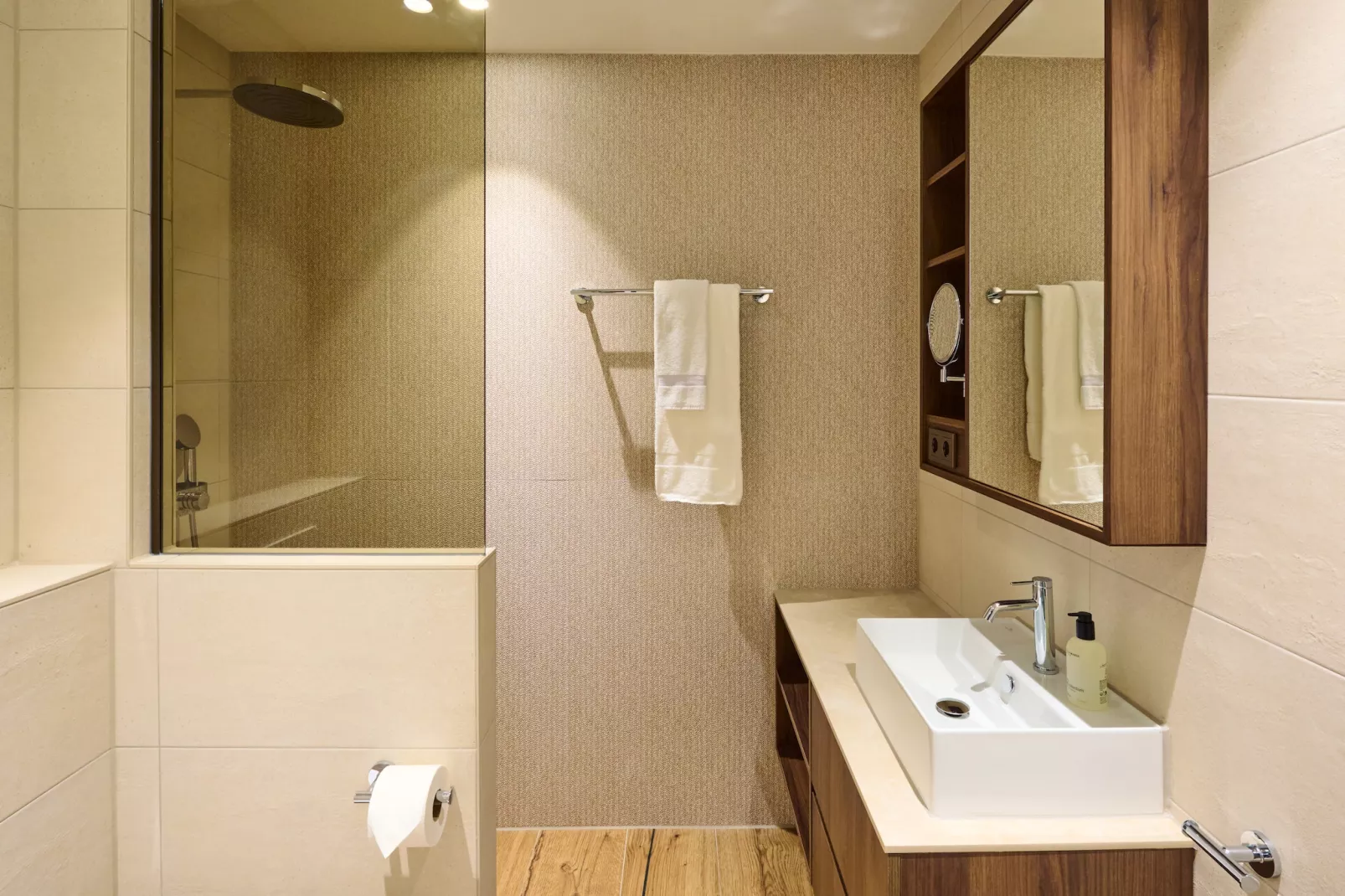 Droomsuites Texel - 8 person apartement - Badkamer