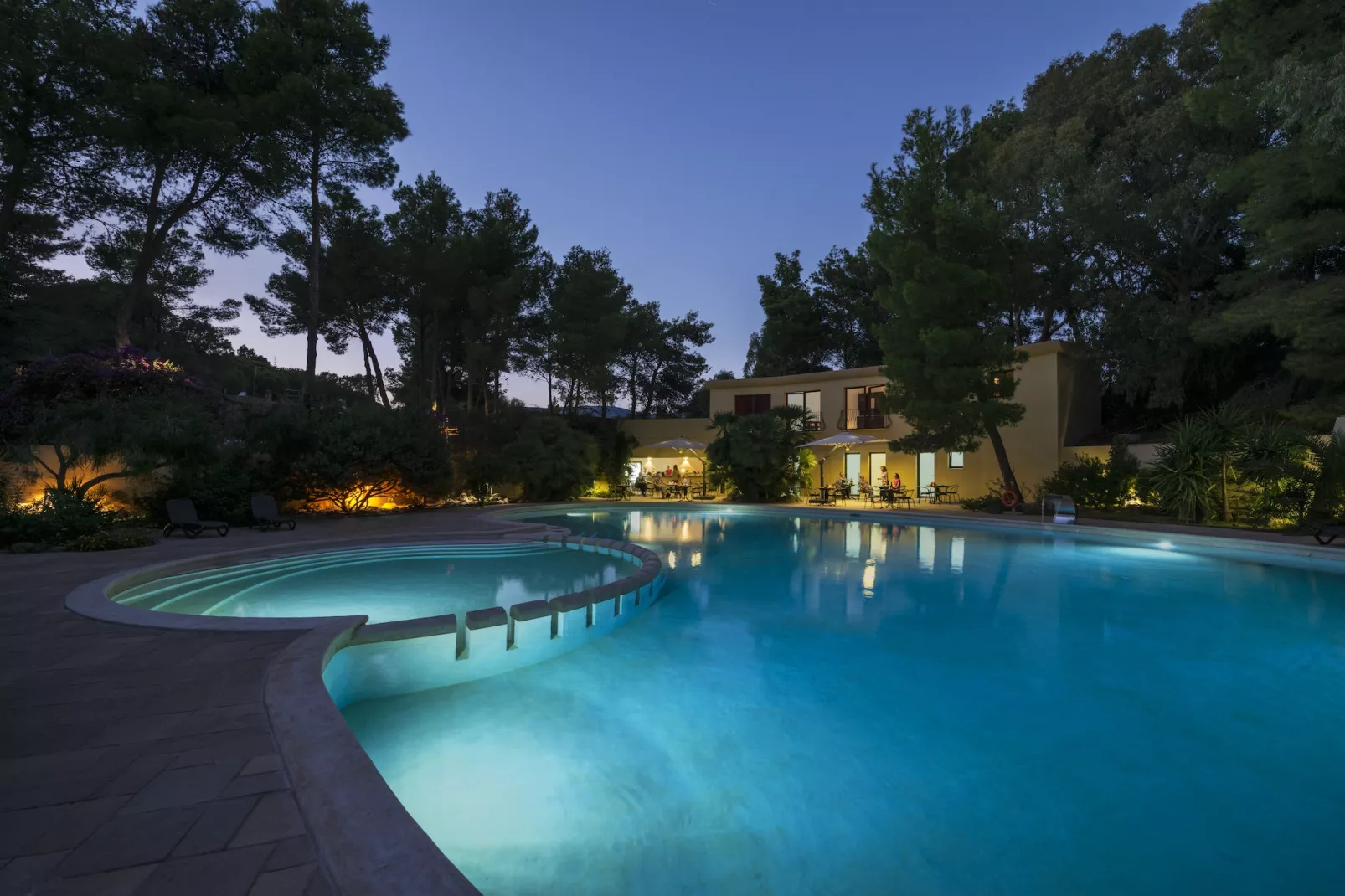 Res Abbaechelu Santa Margherita Mono - Zwembad