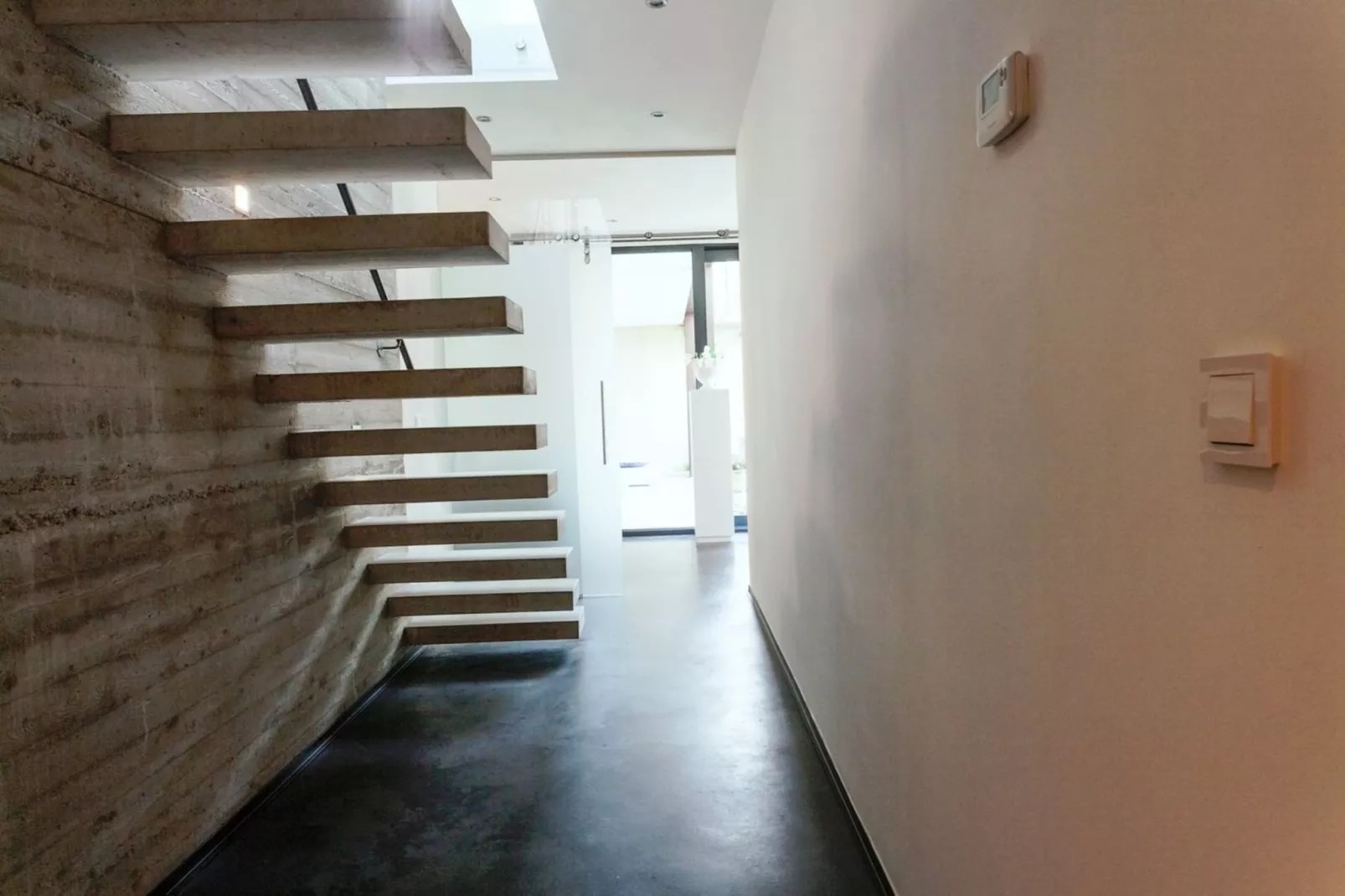 Betonnen Boshuis - Overloop