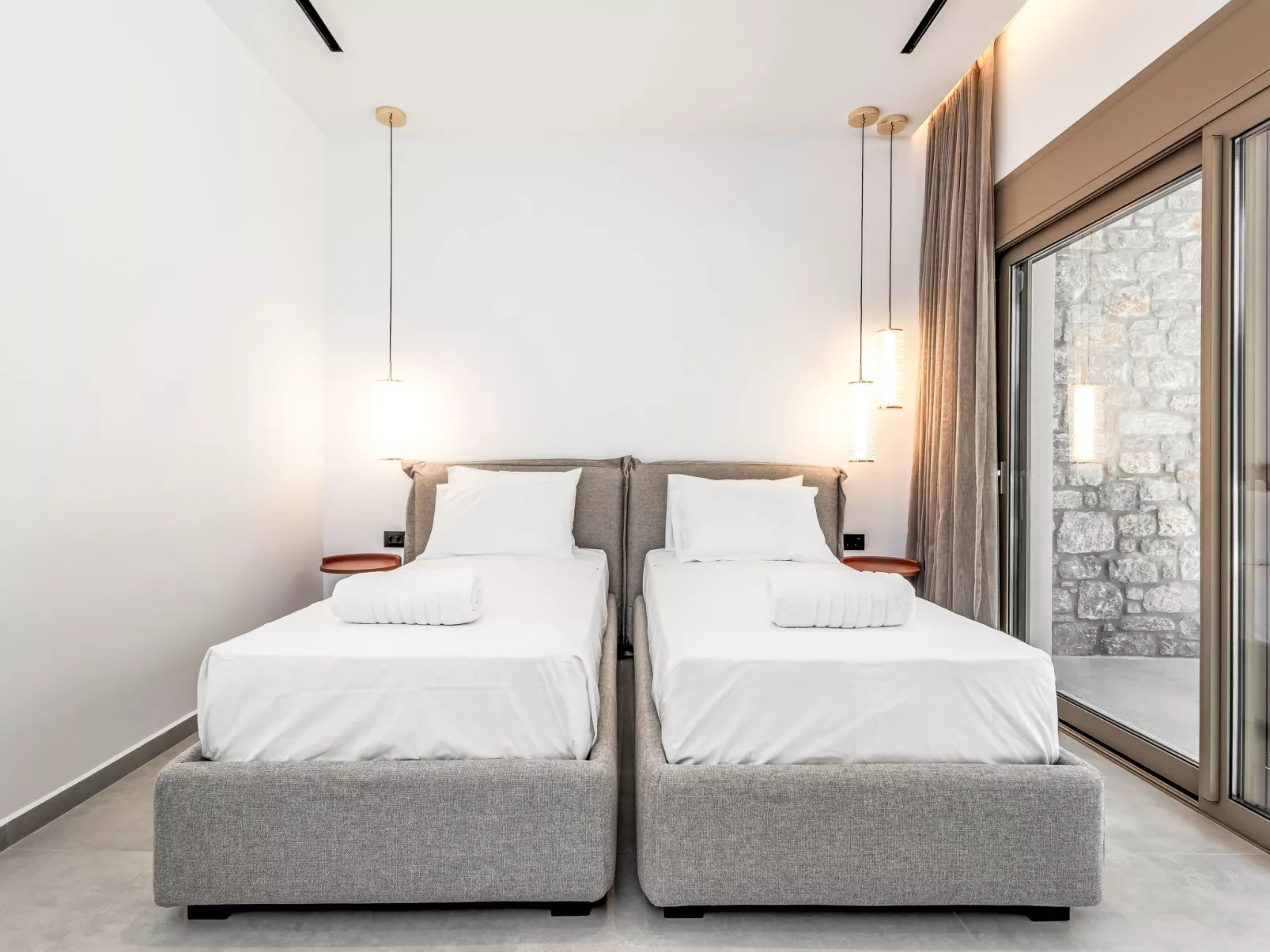 Ruby Paradise - Binnen