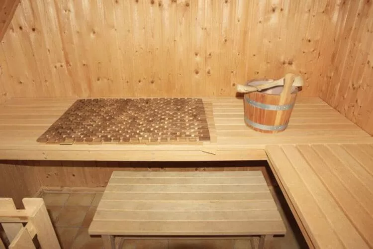 Kapitänsdeck 95 qm-Sauna