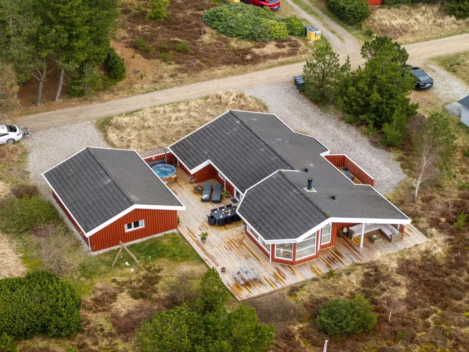 "Gunborg" - 2.5km from the sea - Buiten