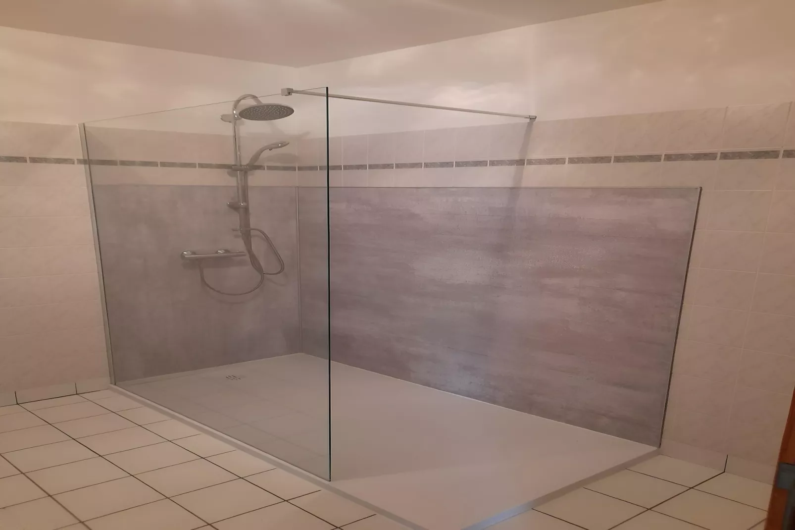 Gite Nouartais - Badkamer