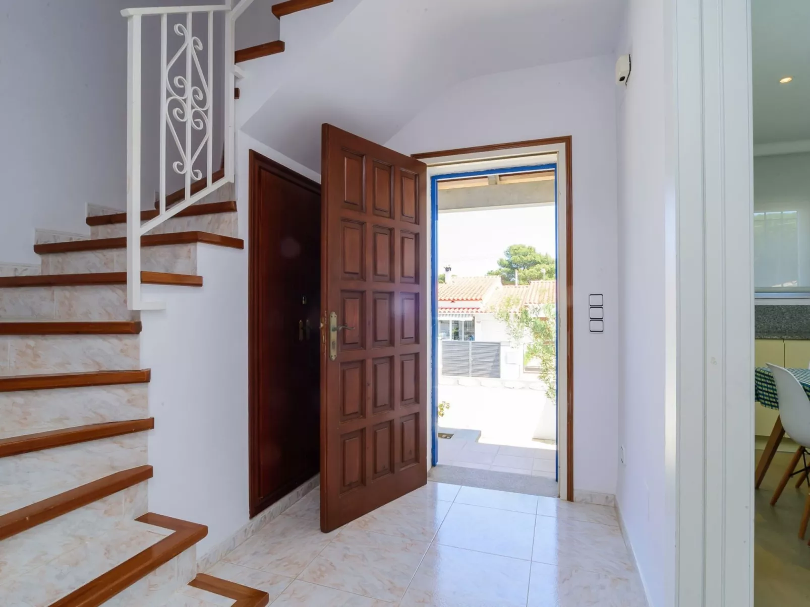 1270836 Briu - Image-tags.info