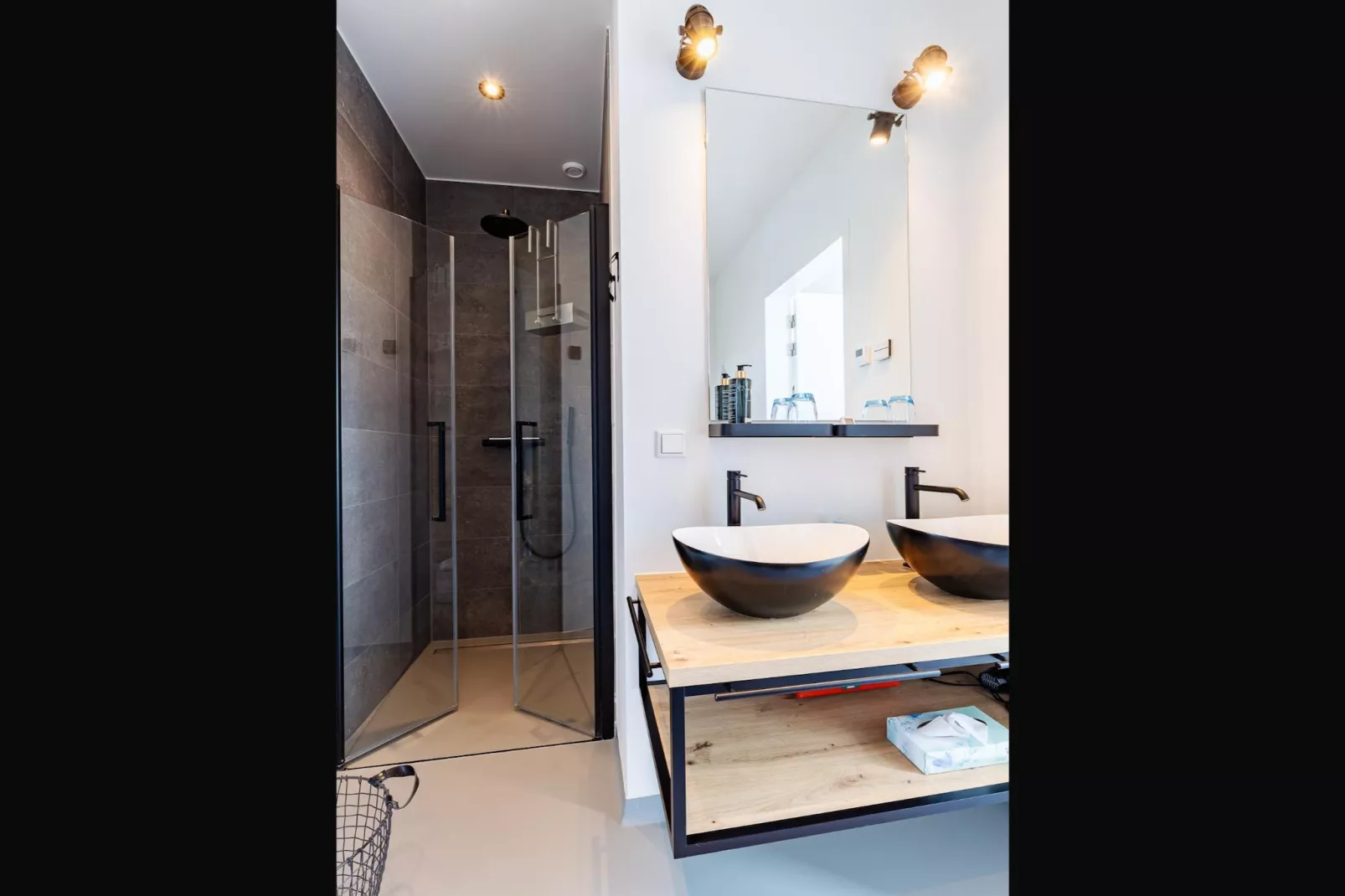 Penthouse at the beach - with balcony | No. 26 - 2 Pers.  | Vista Maris - Badkamer