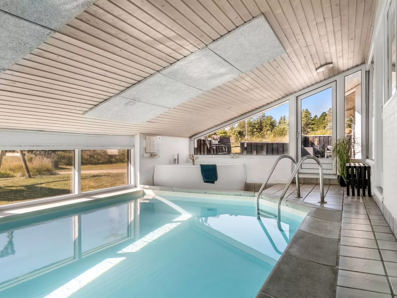 "Greta" - 2.5km from the sea - Buiten