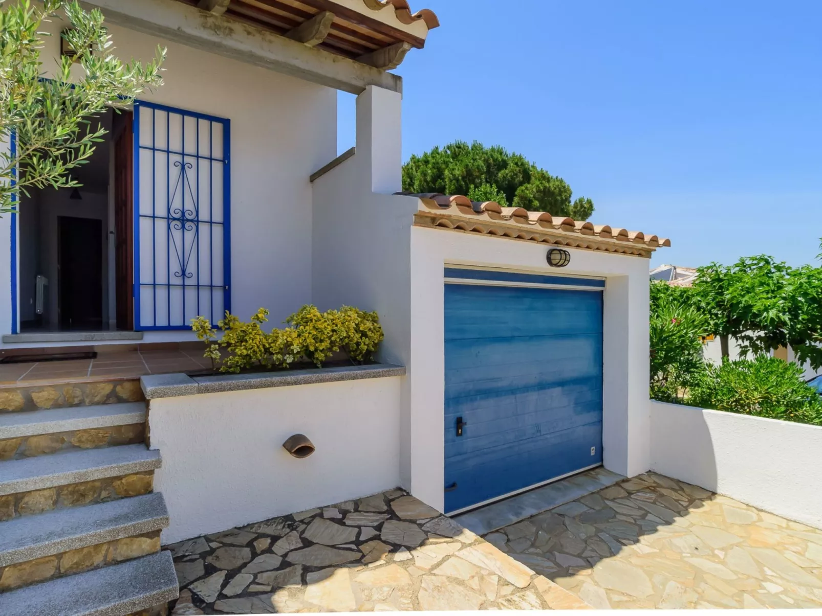 1270836 Briu - Image-tags.info