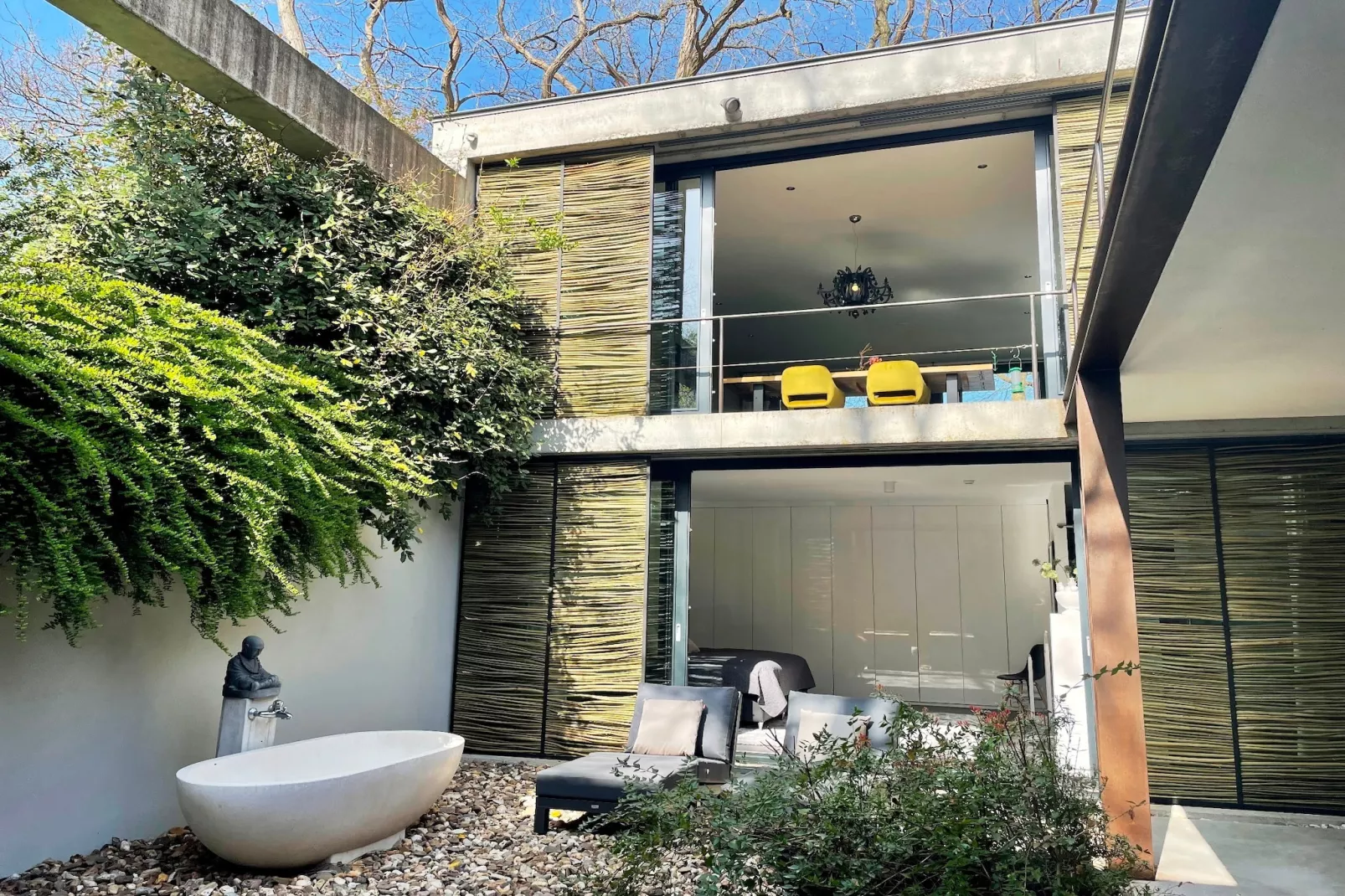 Betonnen Boshuis - Faciliteiten