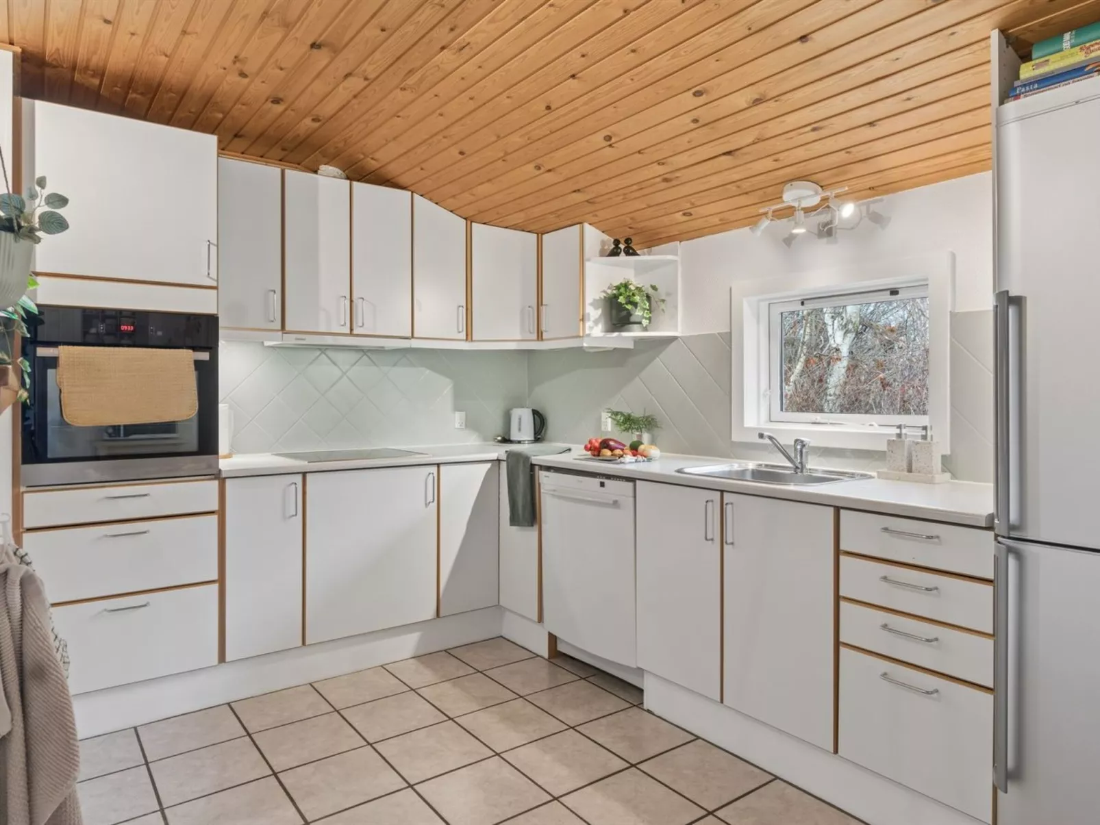 "Ansberga" - 3.2km to the fjord - Binnen