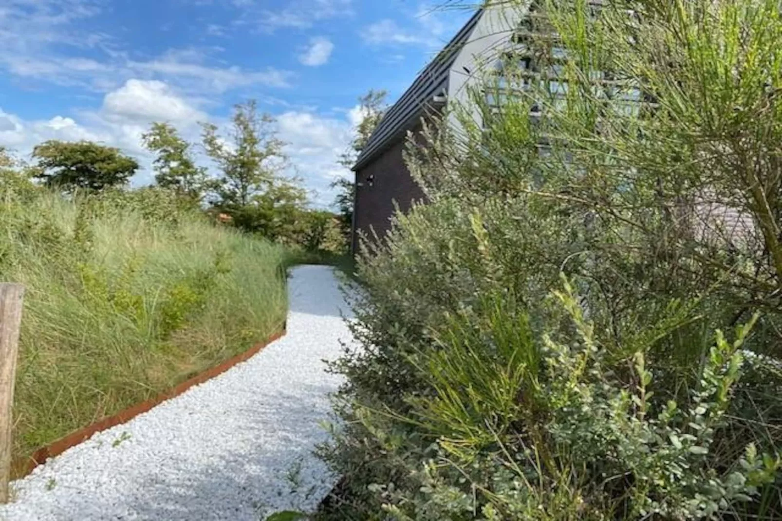 Zicht op de Molen - Tuinen zomer