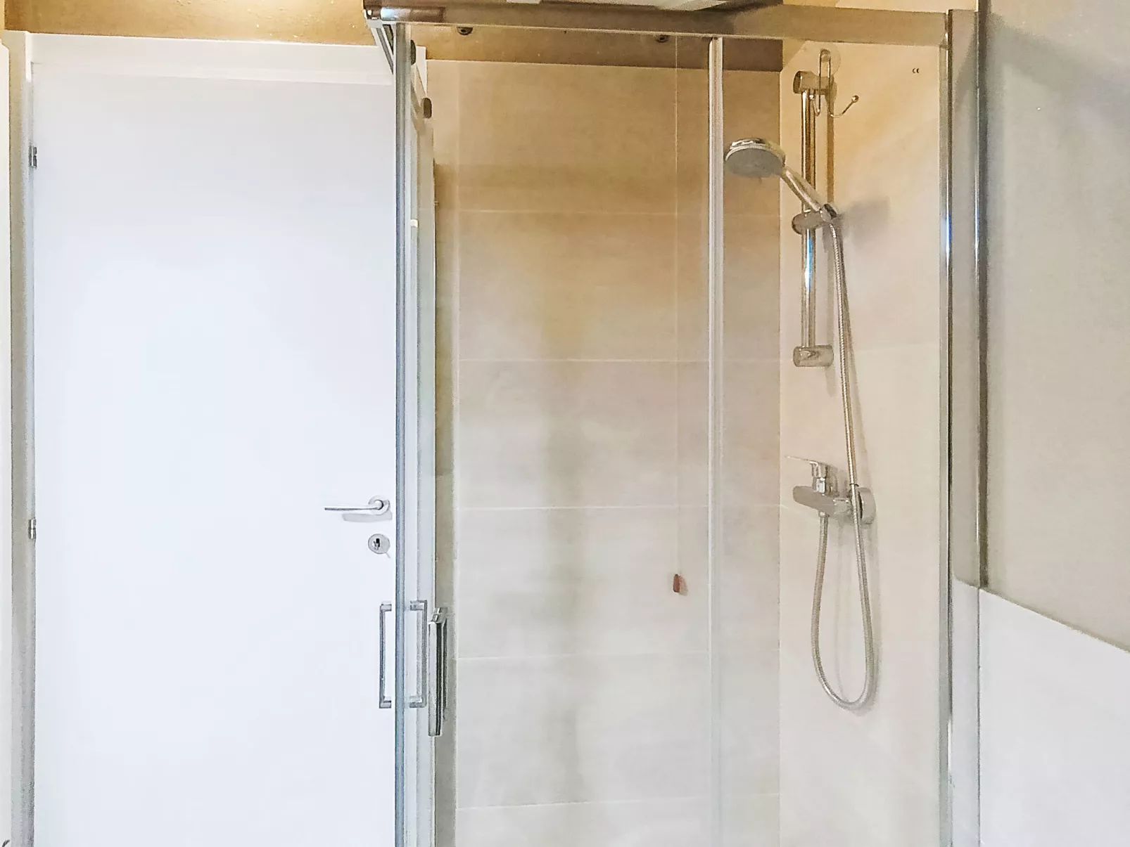 Parma House - Binnen