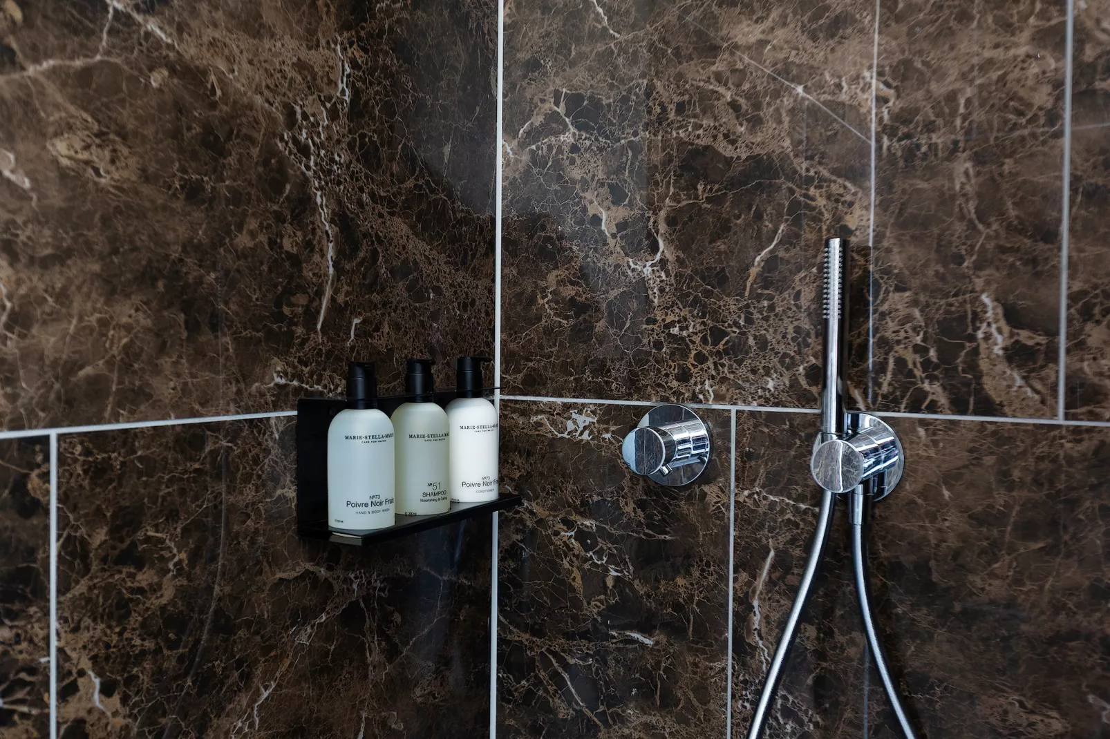 Droomsuites Egmond aan Zee - 8 person apartment - Badkamer