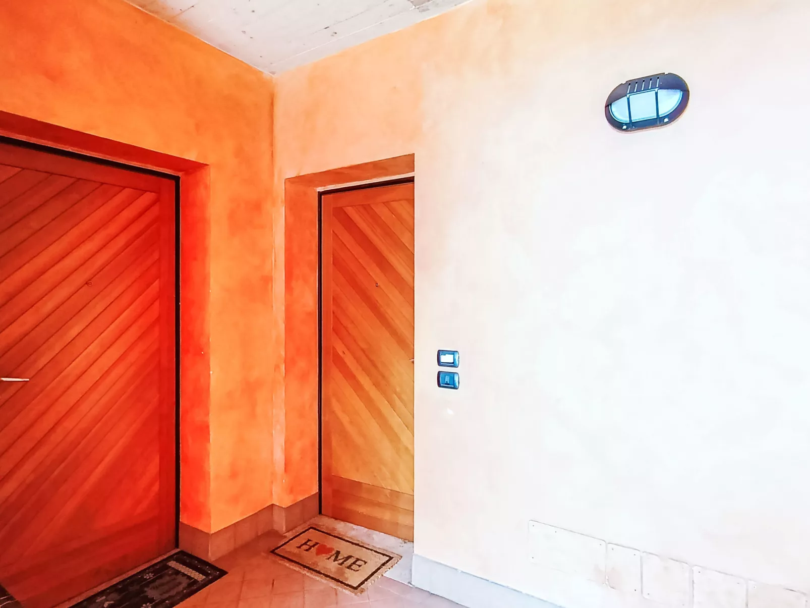 Parma House - Binnen