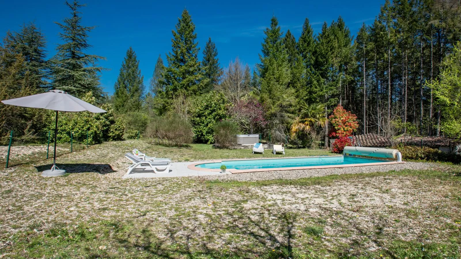 Gite la Bergerie - Zwembad