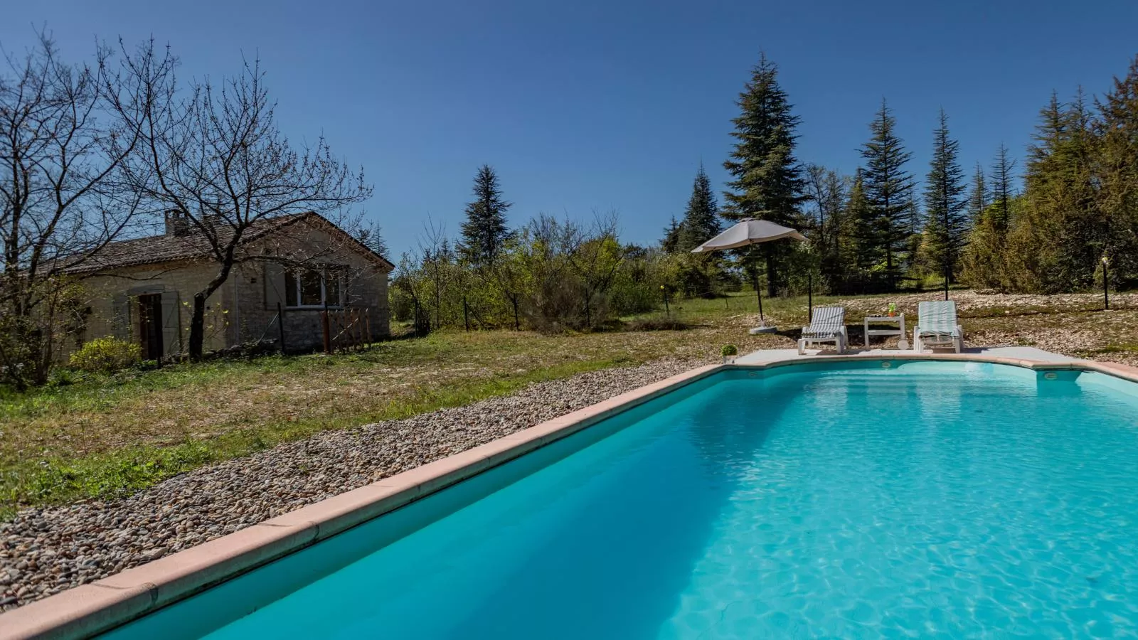 Gite la Bergerie - Zwembad
