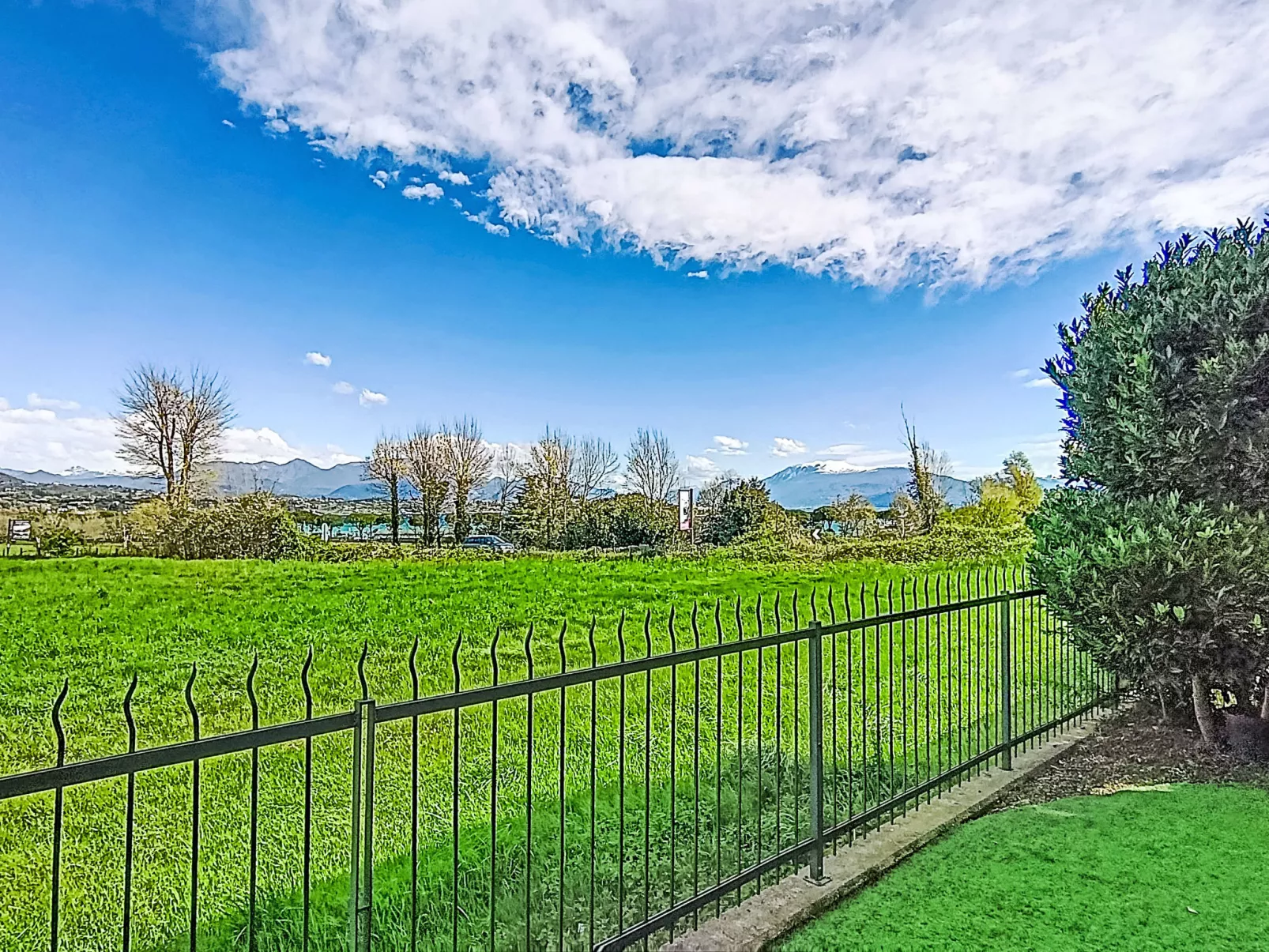 Parma House - Buiten