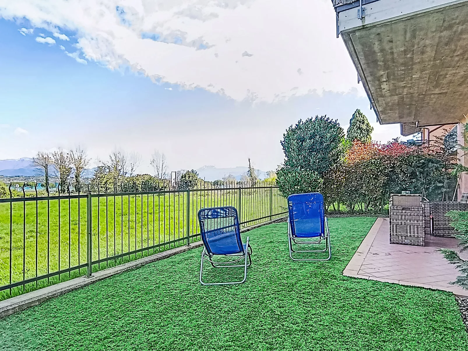 Parma House - Buiten