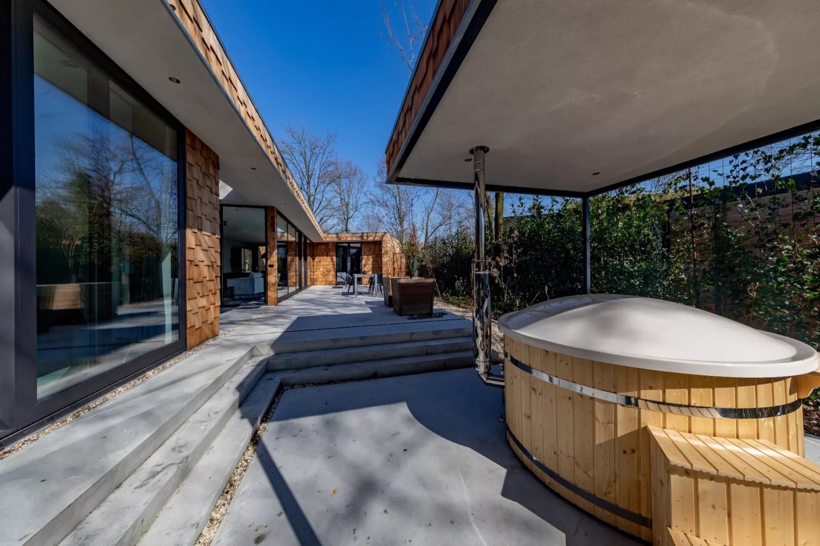 Houten Boshuis - Faciliteiten