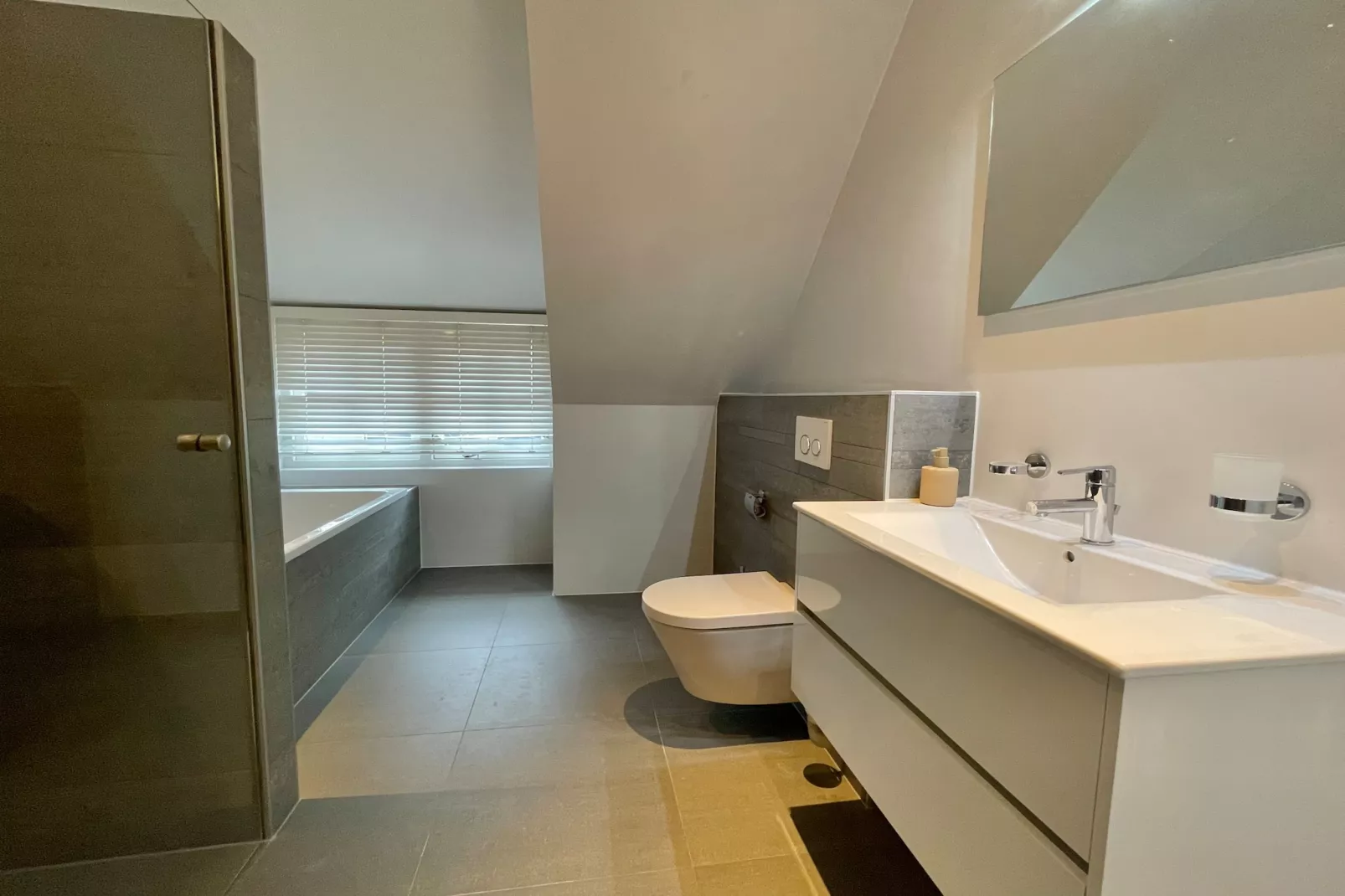 De Binnenhof - Badkamer