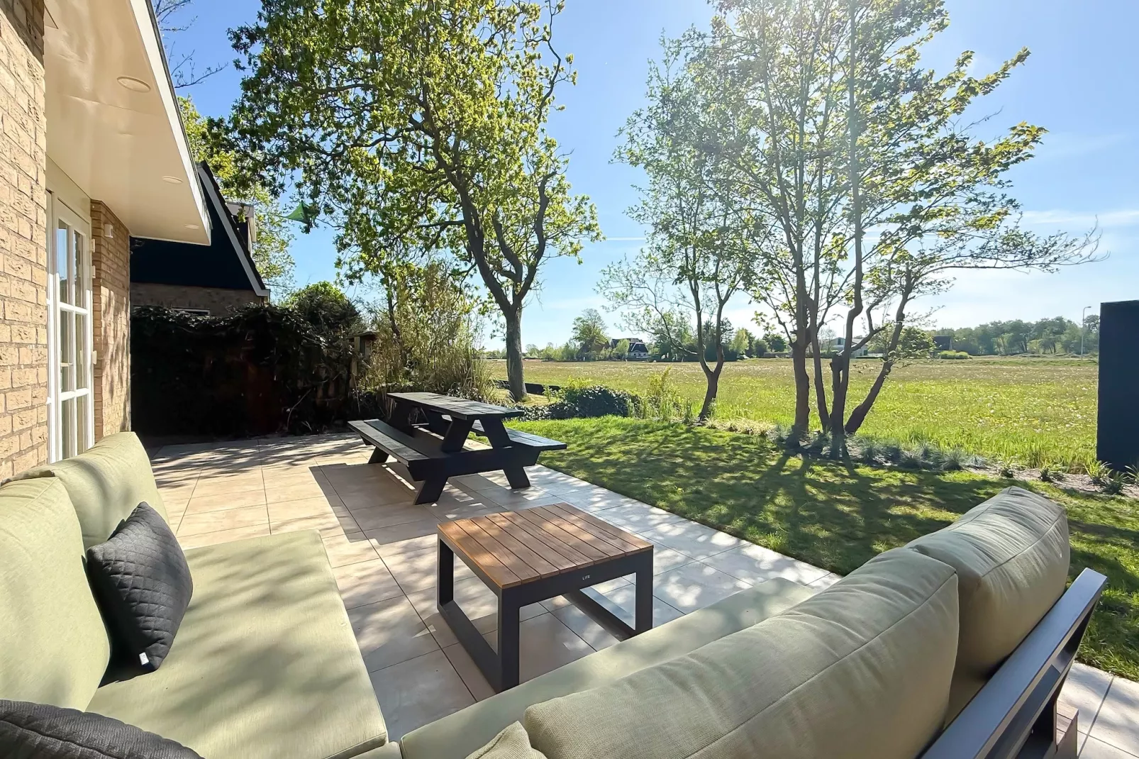 Zon aan den Hoef - Terrasbalkon